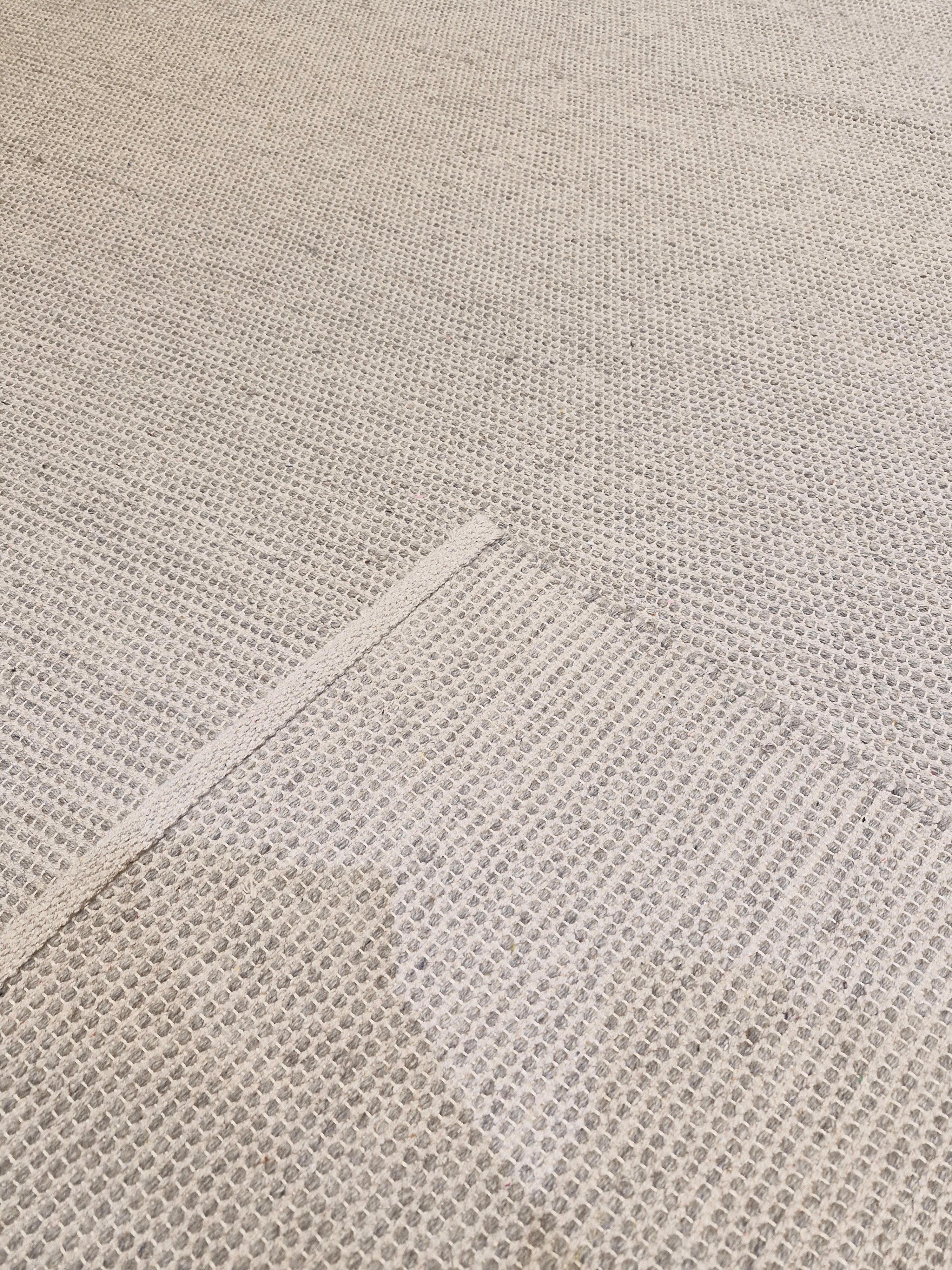 Tapete Cal Light Grey | Tapete em Tear Manufaturado