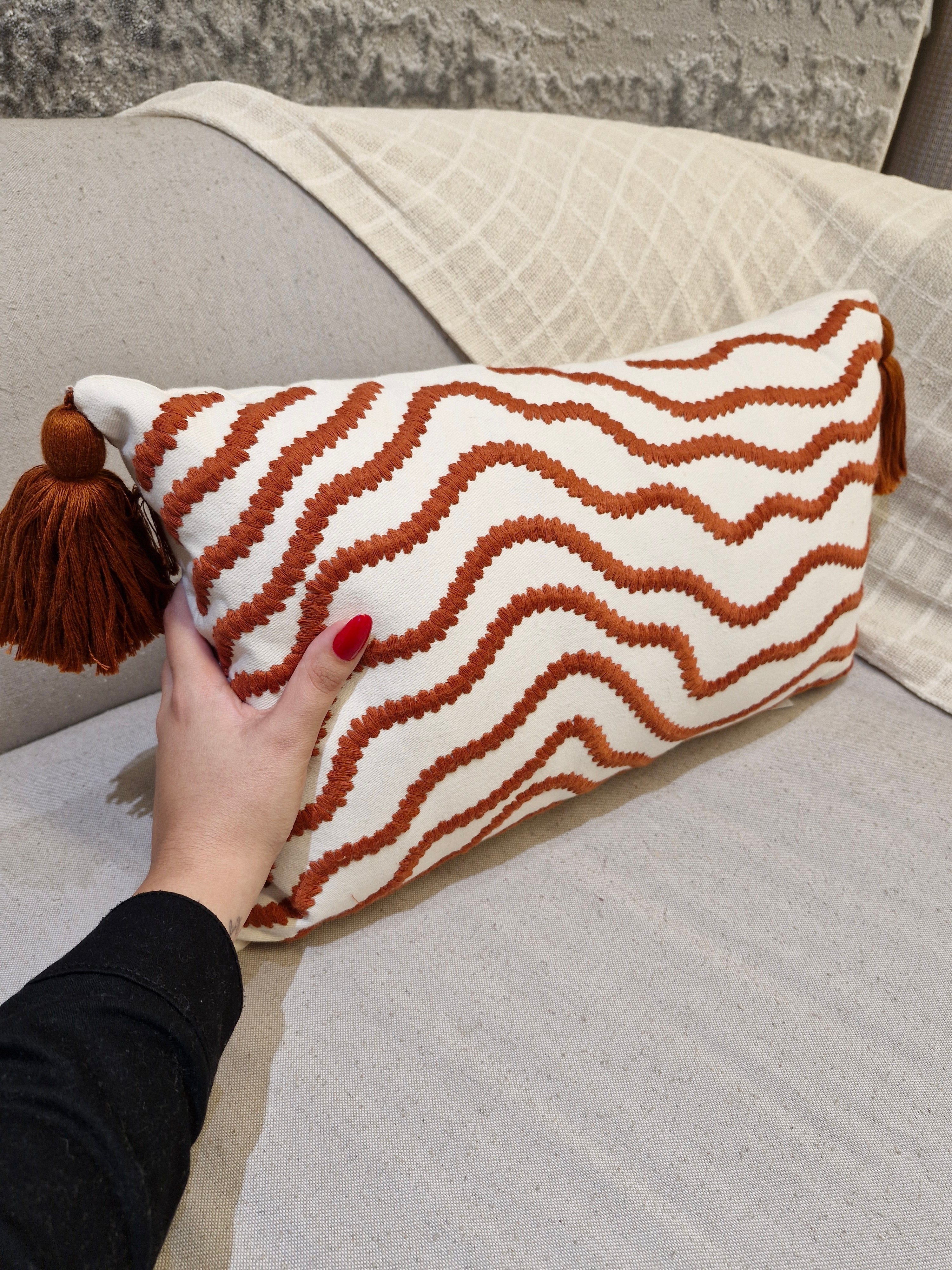 Almofada Decorativa Pingente Coral 35cmX52cm