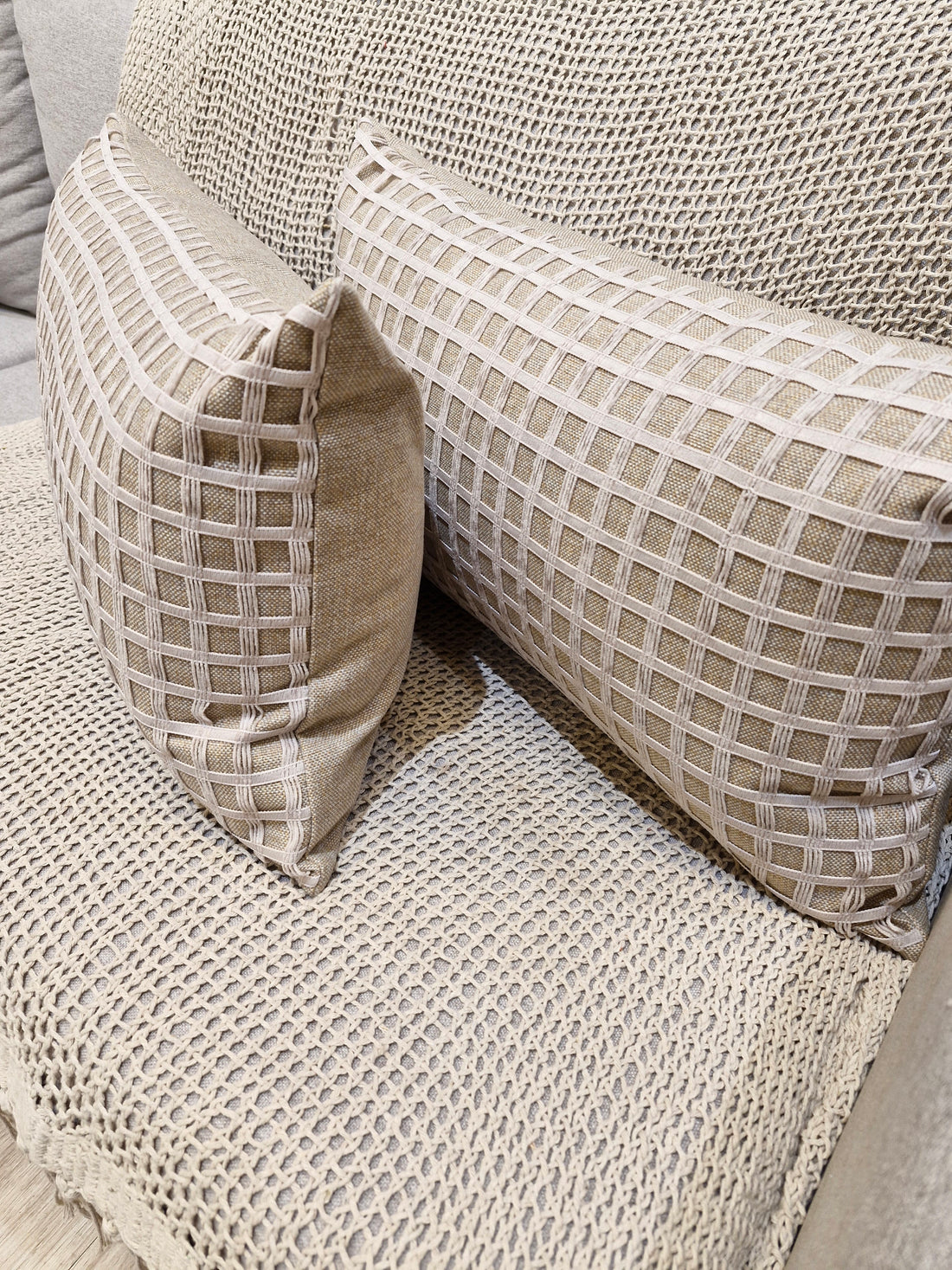 Almofada Eli02 Linho Bege Dourado 35cmX58cm