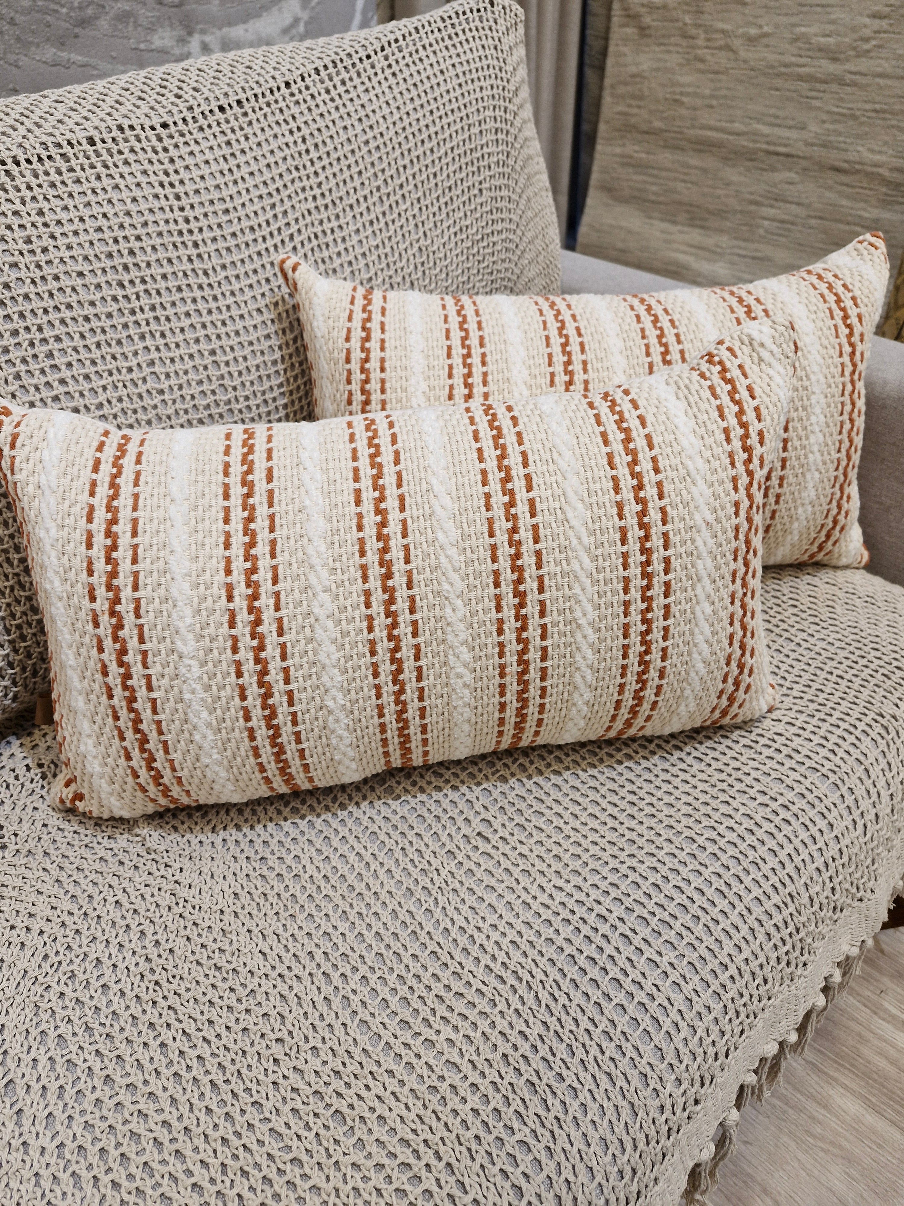 Almofada Bordada Linho Colorido 35cmX58cm