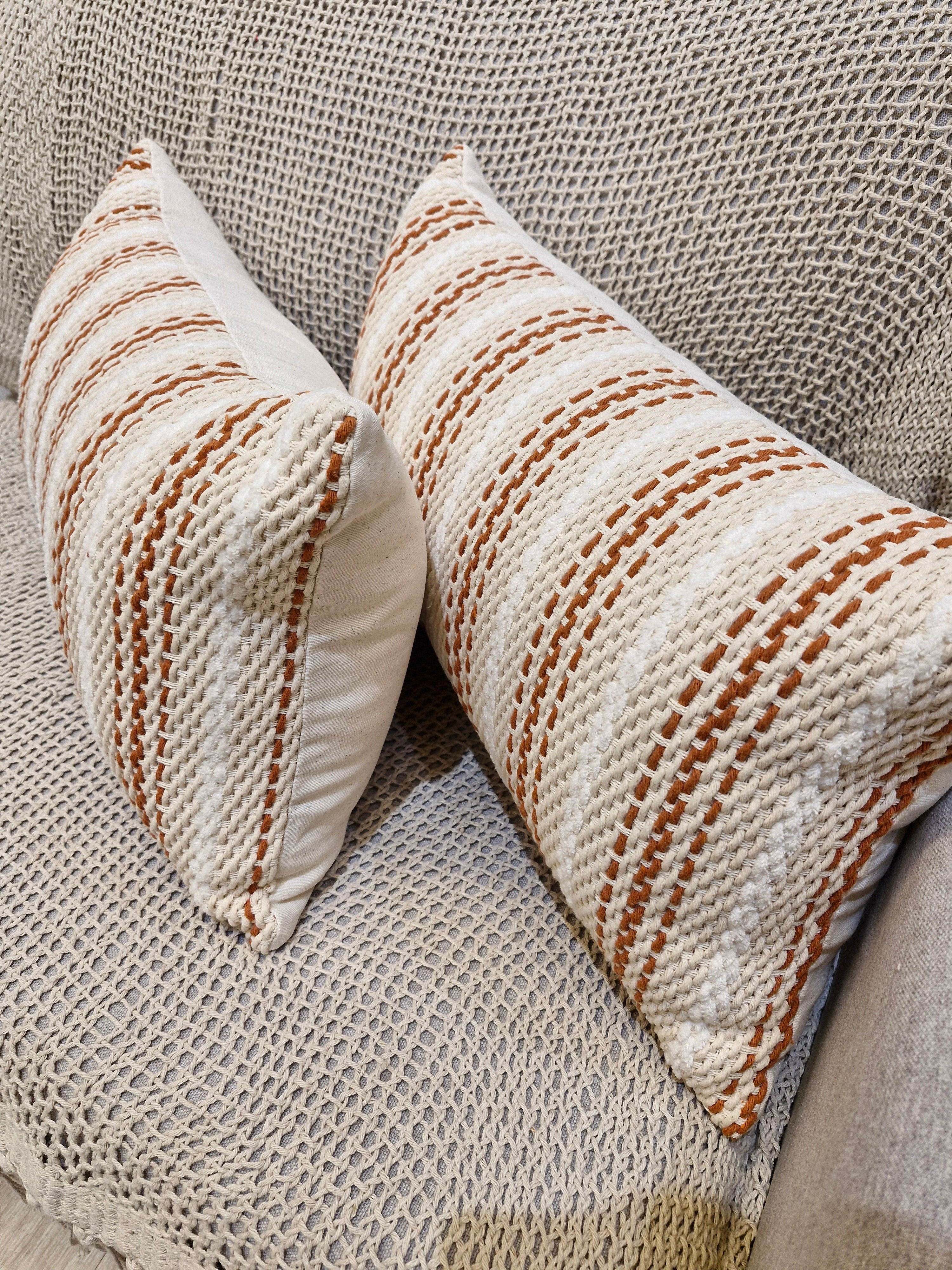 Almofada Bordada Linho Colorido 35cmX58cm