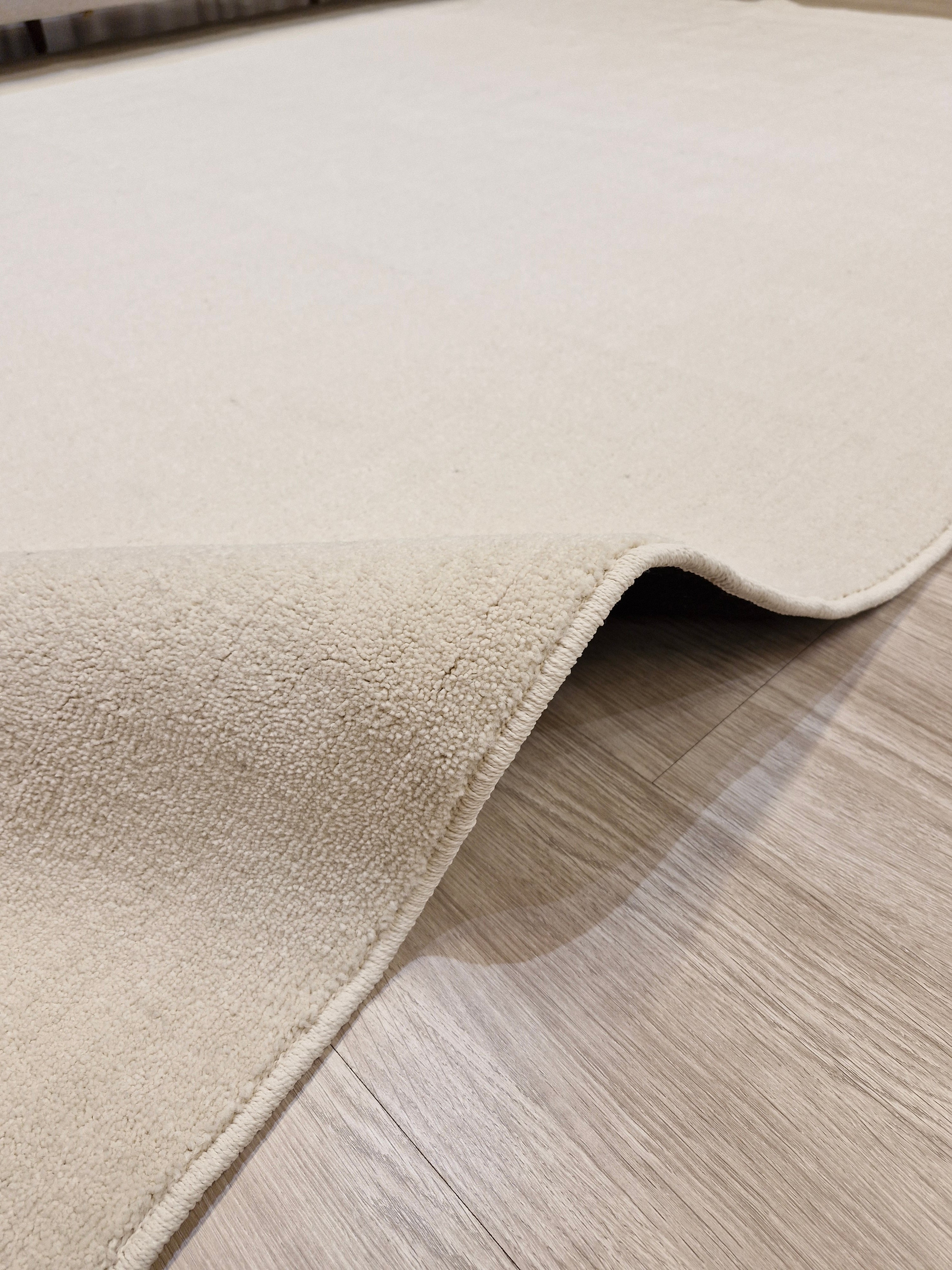 Tapete Comfort Liso Cor Areia 02 || Queima De Estoque