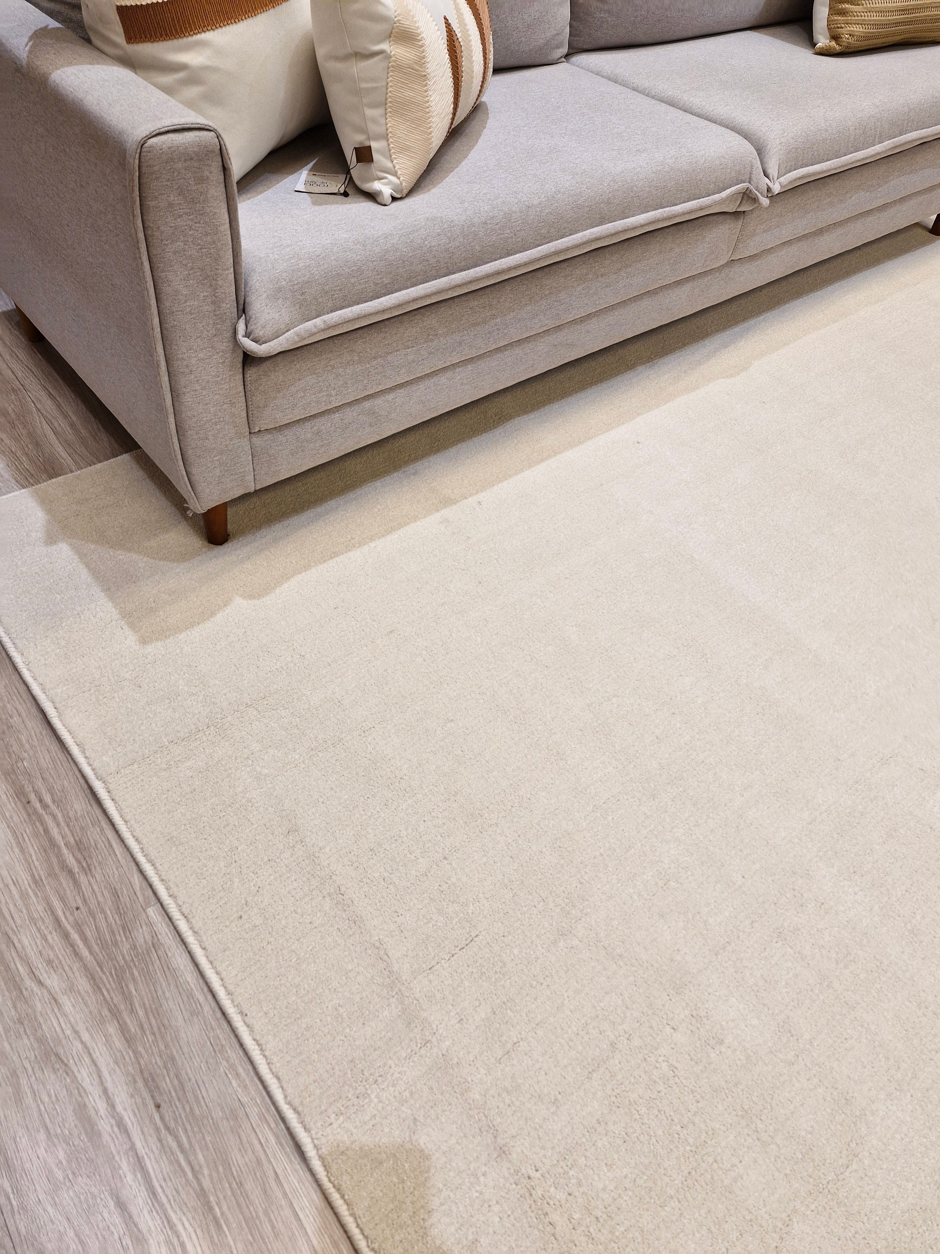 Tapete Comfort Liso Cor Areia 02 || Queima De Estoque