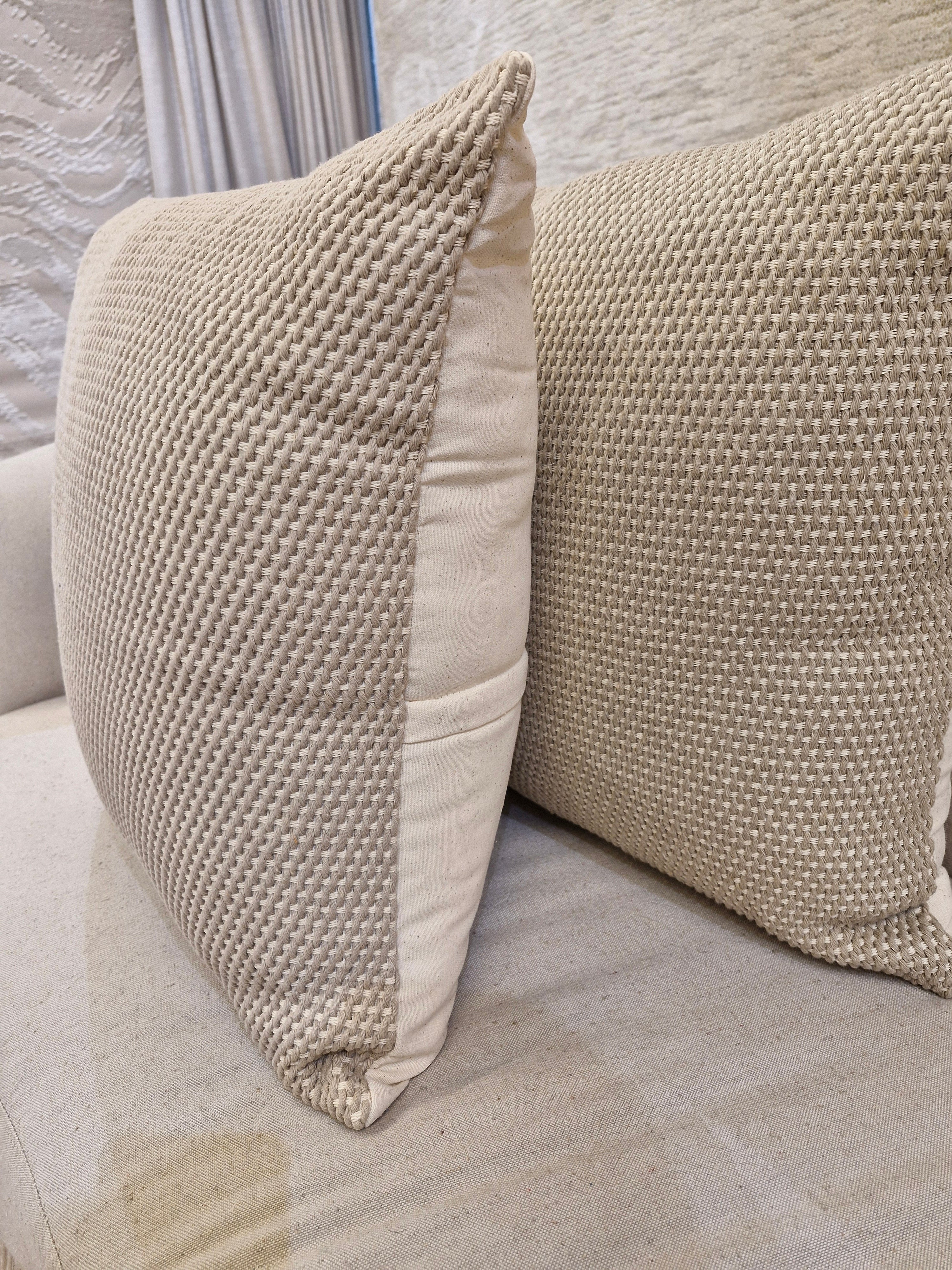 Almofada Especial Wav Caqui 55cmX55cm