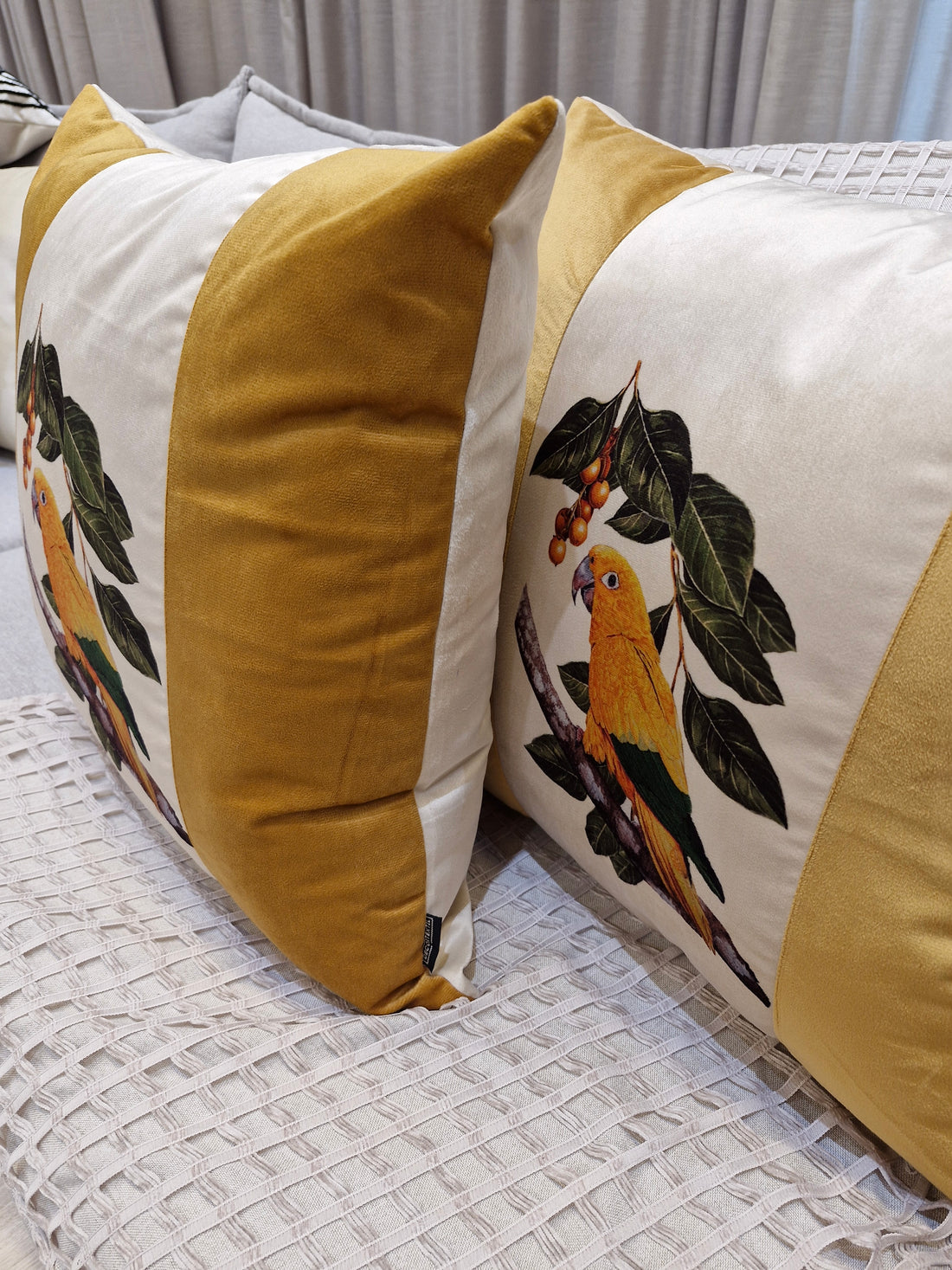 Almofada Estampada Veludo Off  MD6 52cmX52cm