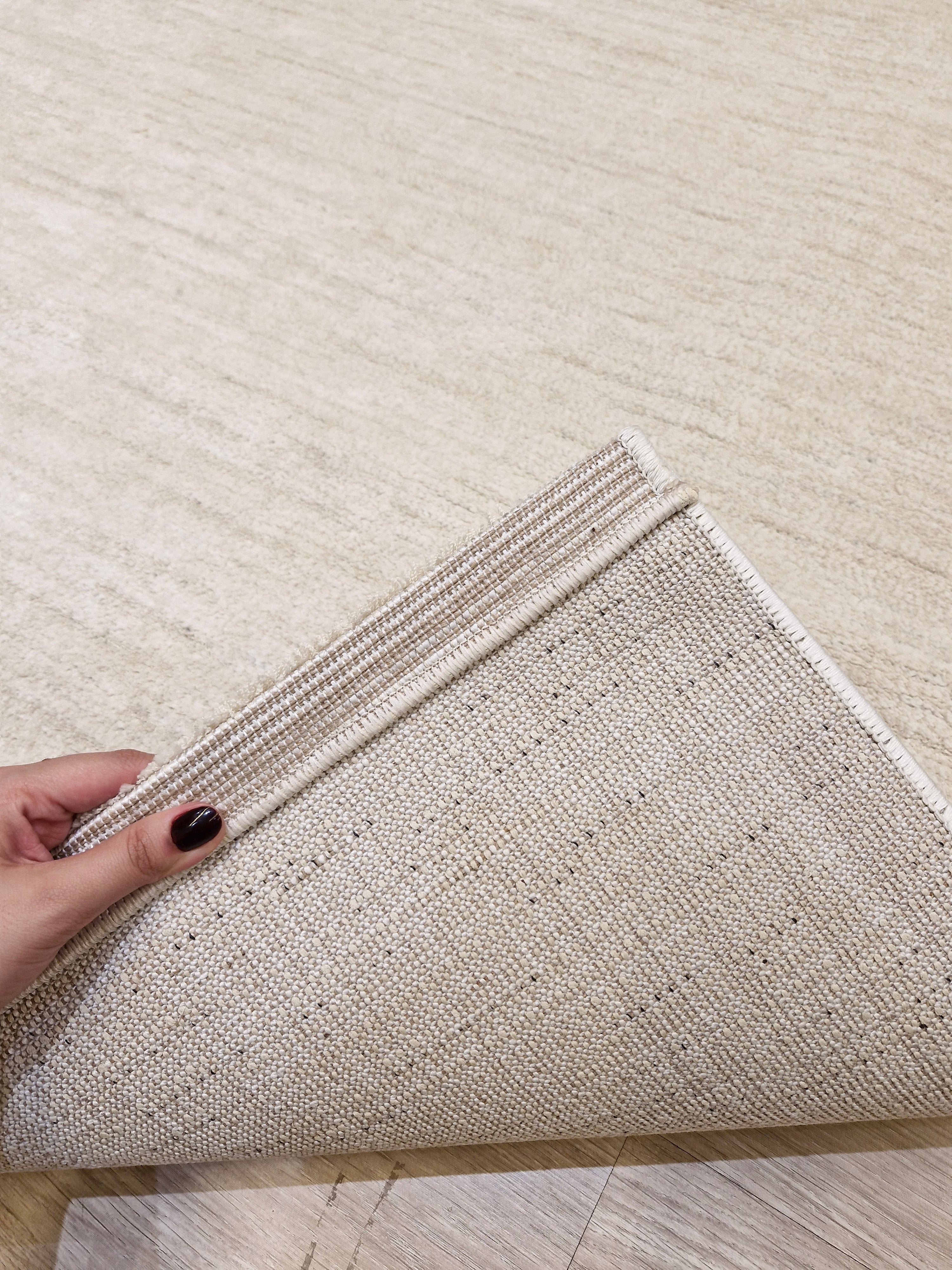 Tapete Único 200x280 Marfim Vivay44A|| Coleção Harmonia 1M de pontos por m²