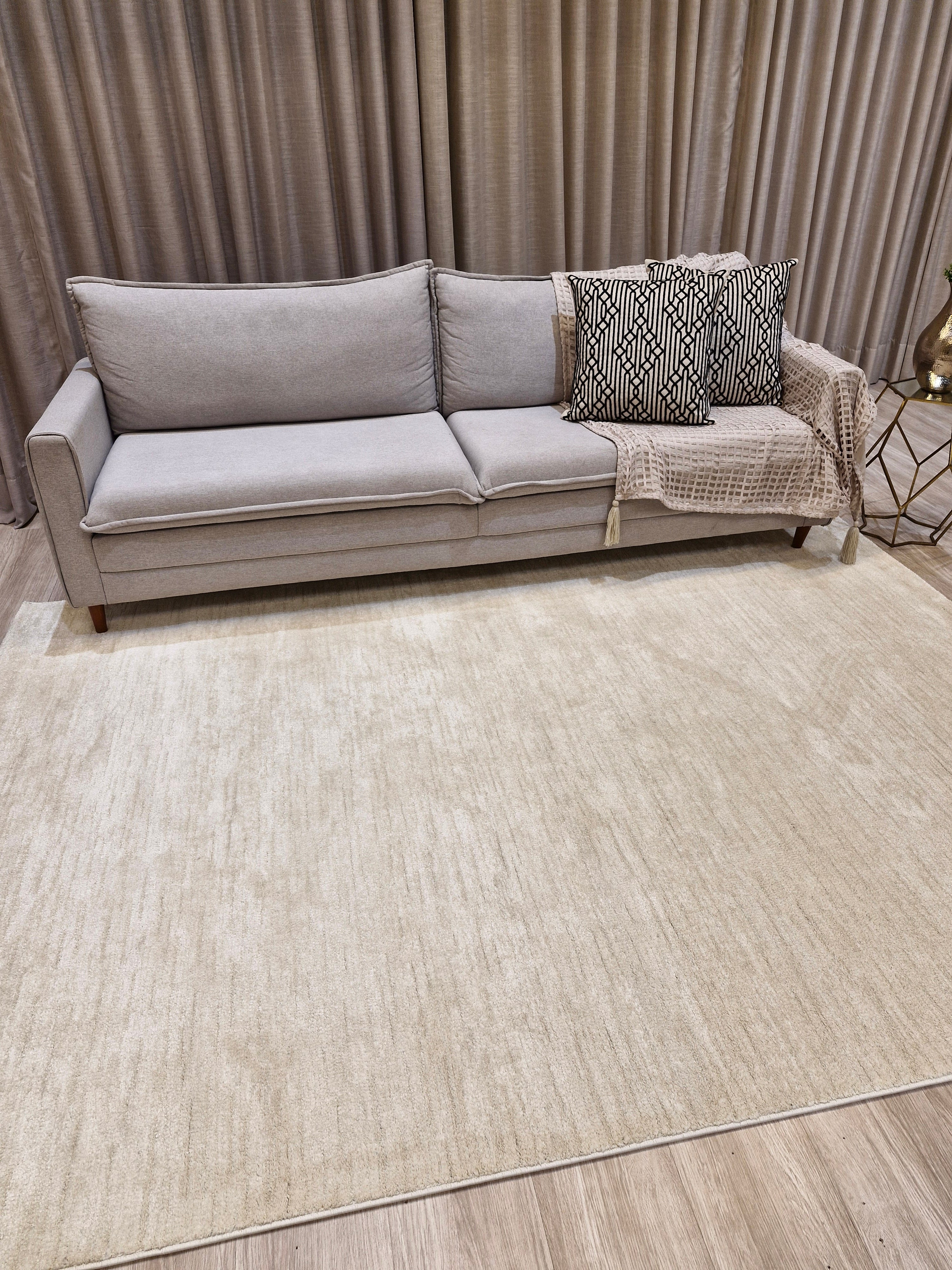 Tapete Único 200x280 Marfim Vivay44A|| Coleção Harmonia 1M de pontos por m²