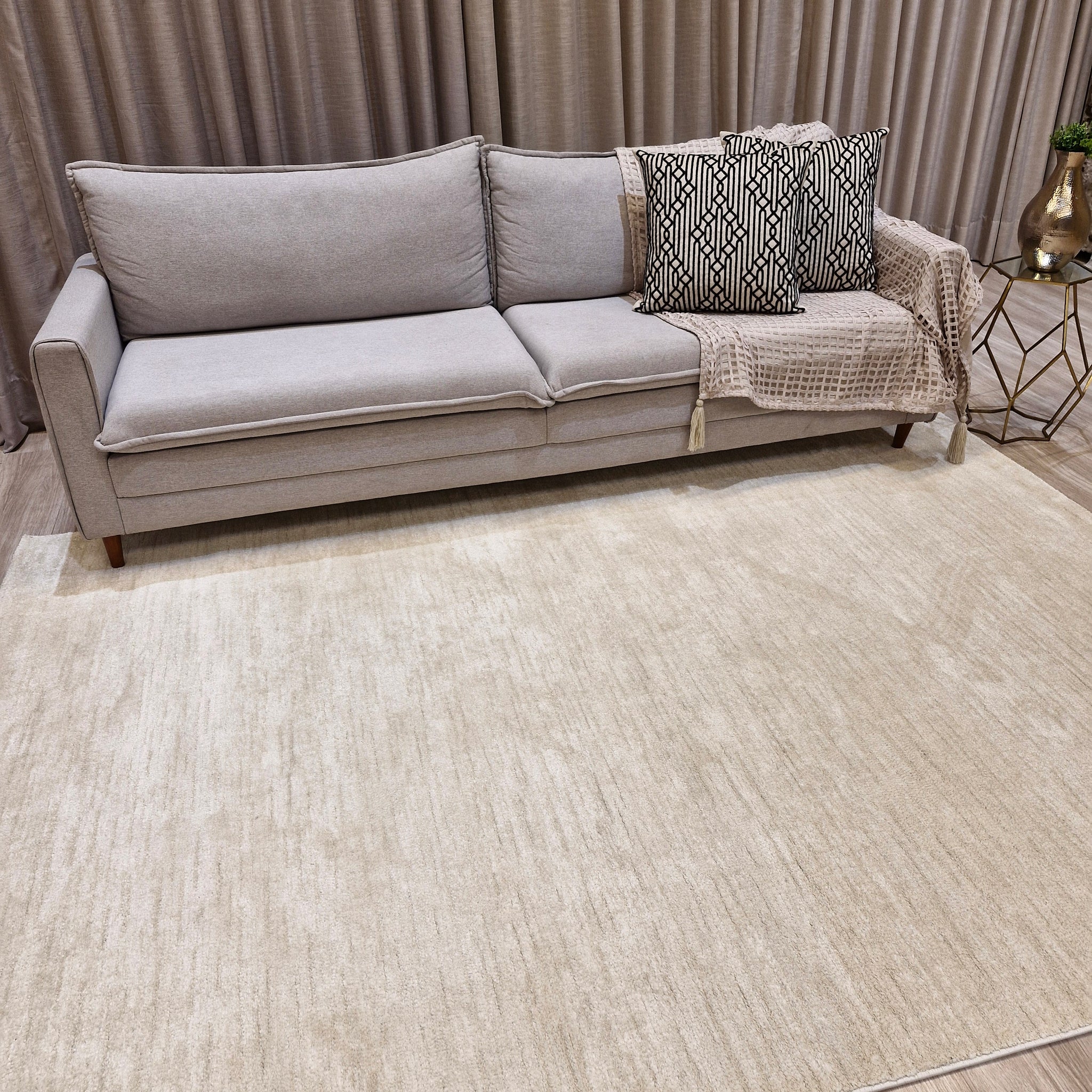 Tapete Único 200x280 Marfim Vivay44A|| Coleção Harmonia 1M de pontos por m²