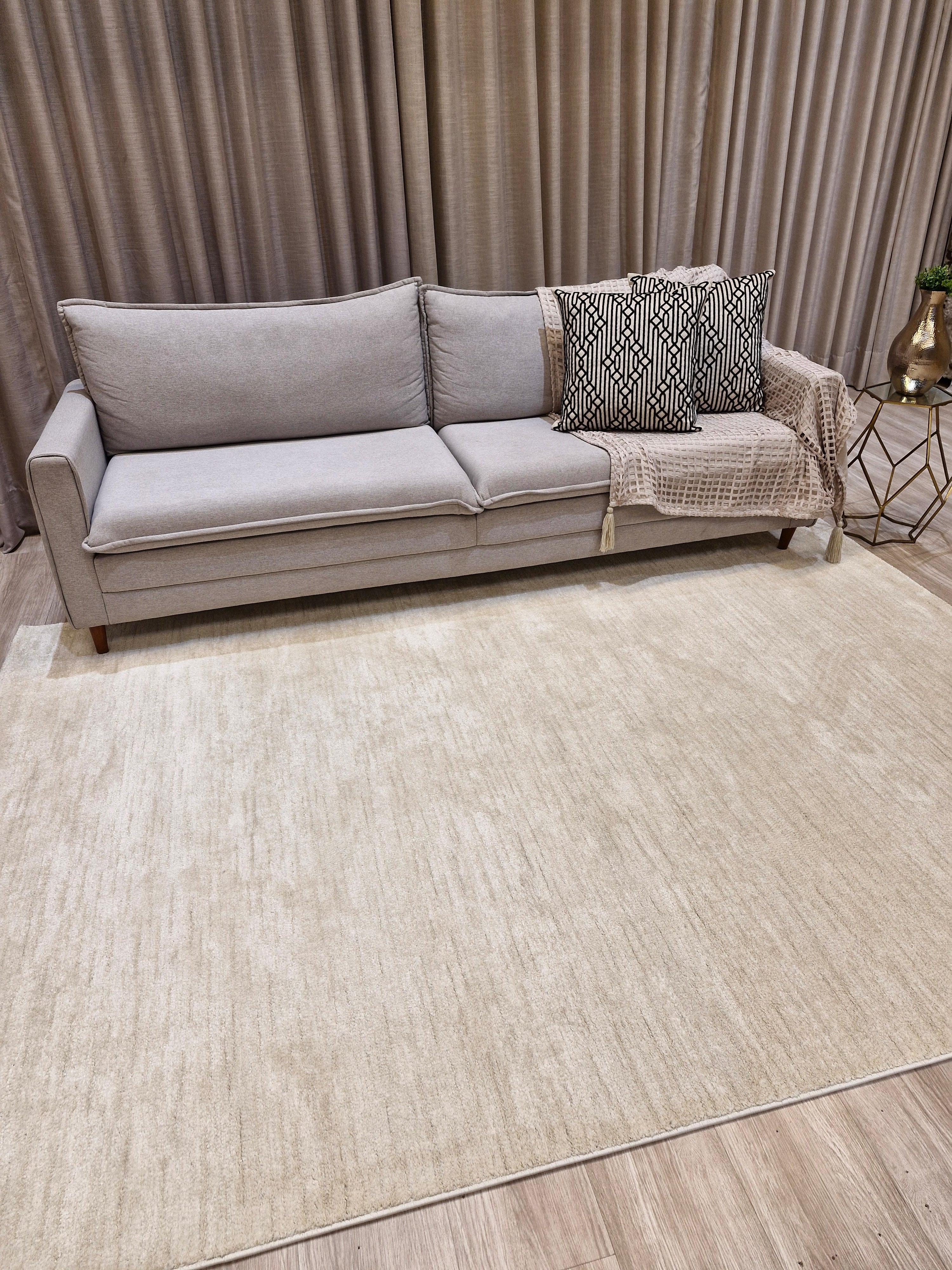 Tapete Único 200x280 Marfim Vivay44A|| Coleção Harmonia 1M de pontos por m²