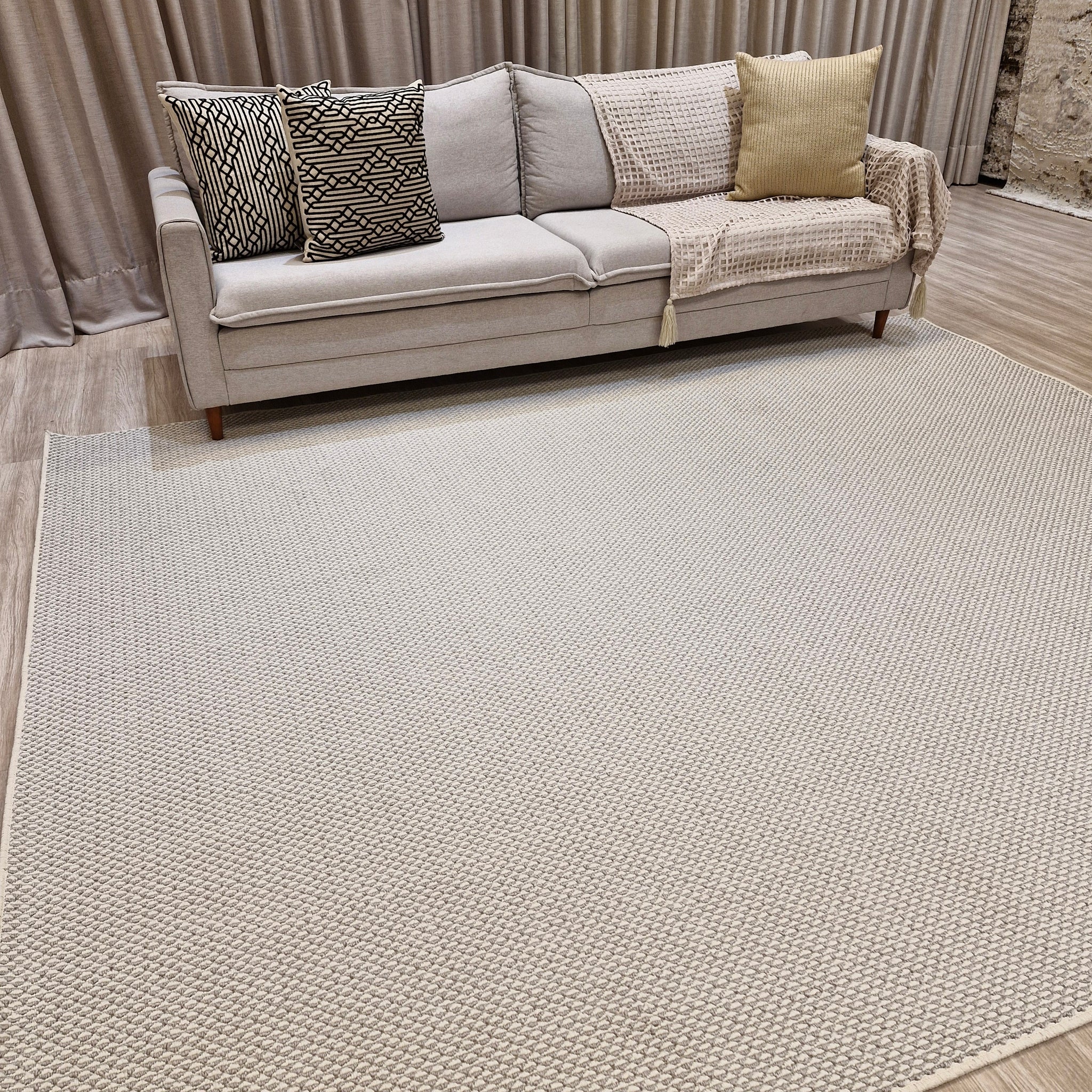 Tapete Bouclê 43 Cinza/Areia | Tapetes Nacionais com Descontos