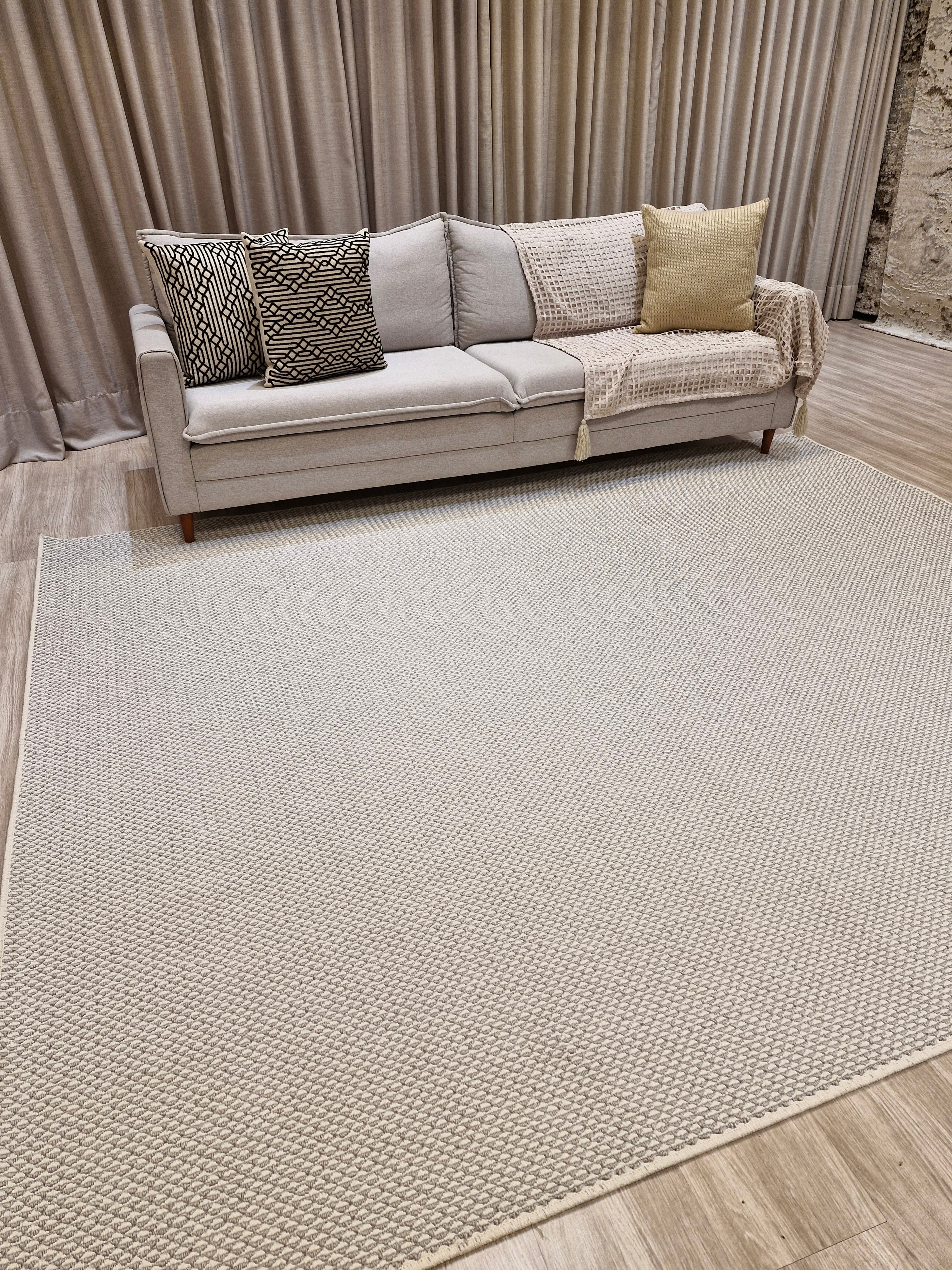 Tapete Bouclê 43 Cinza/Areia | Tapetes Nacionais com Descontos