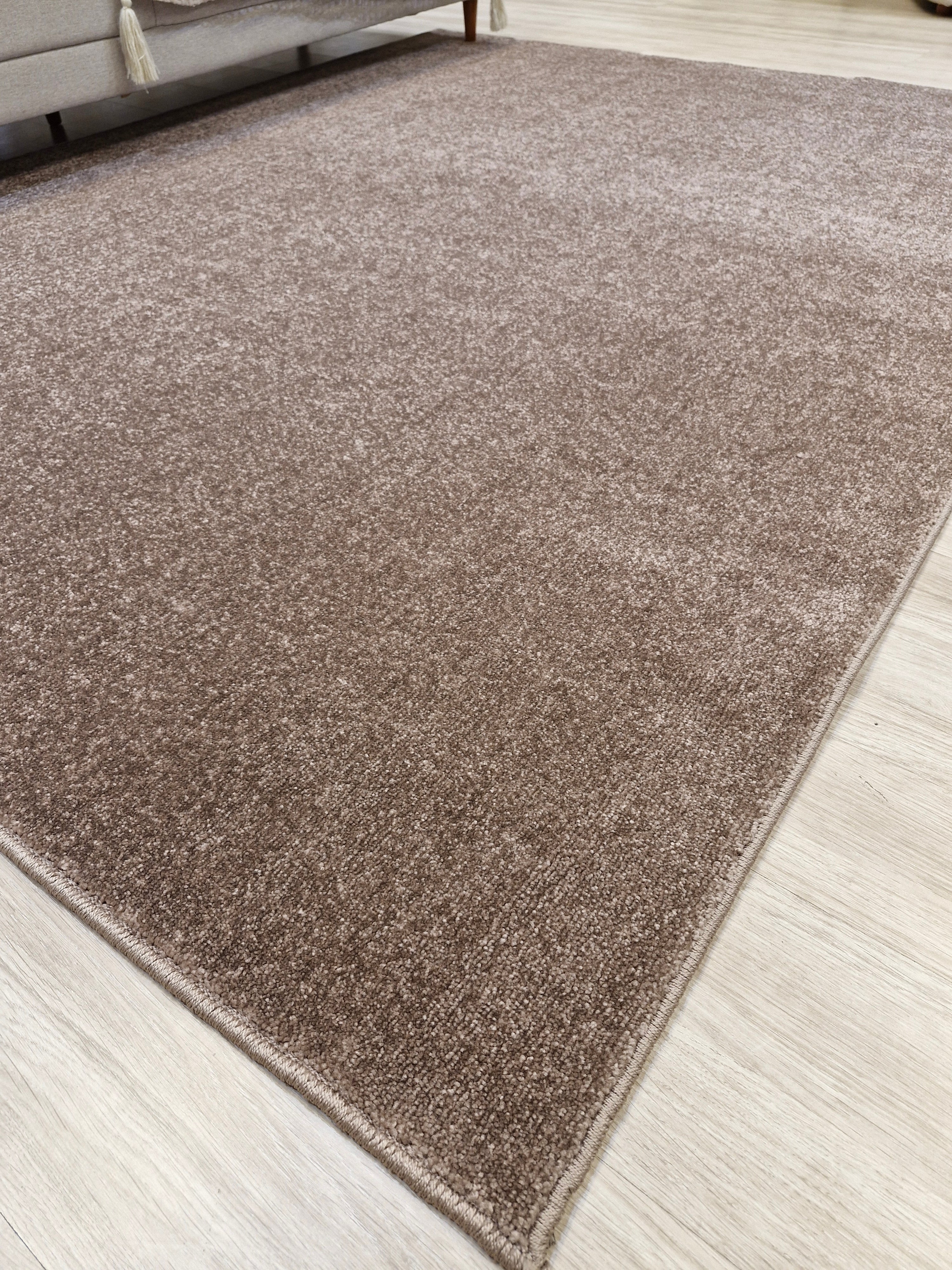 Tapete Comfort Liso Taupe ||  Black November