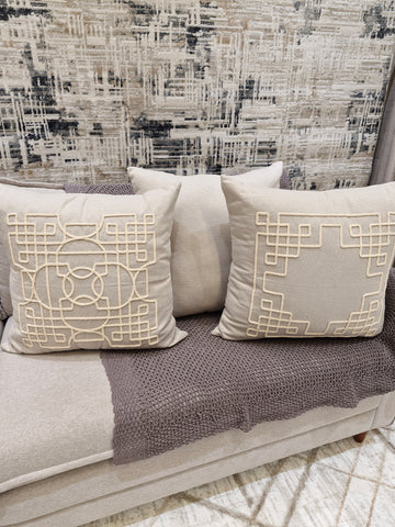 Kit Almofadas Trio Cordão Desenhado Linho Bege 260B| Três Peças