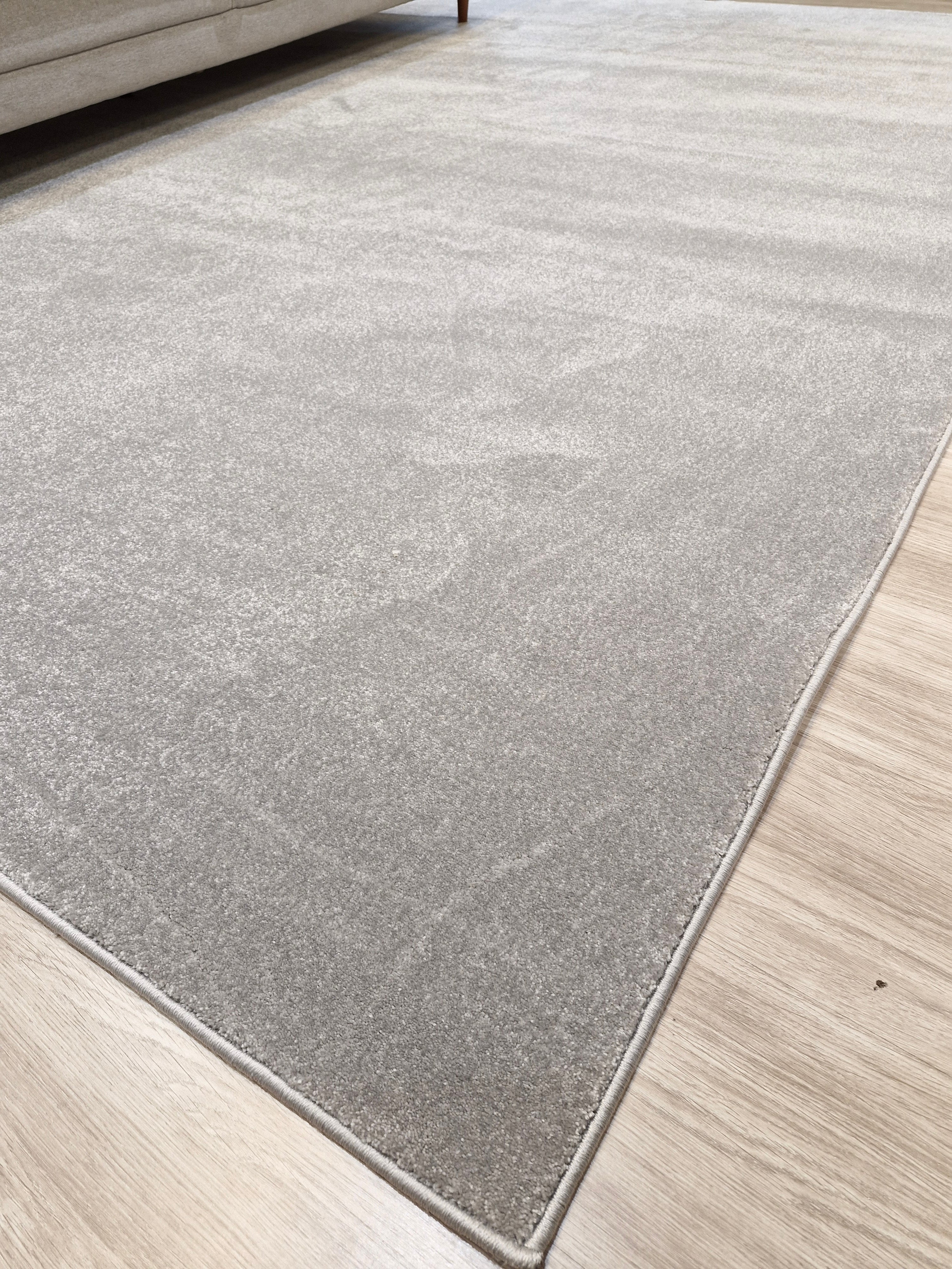 Tapete Impermeável Chinês Grey Casablan | Tapetes Sob Medida