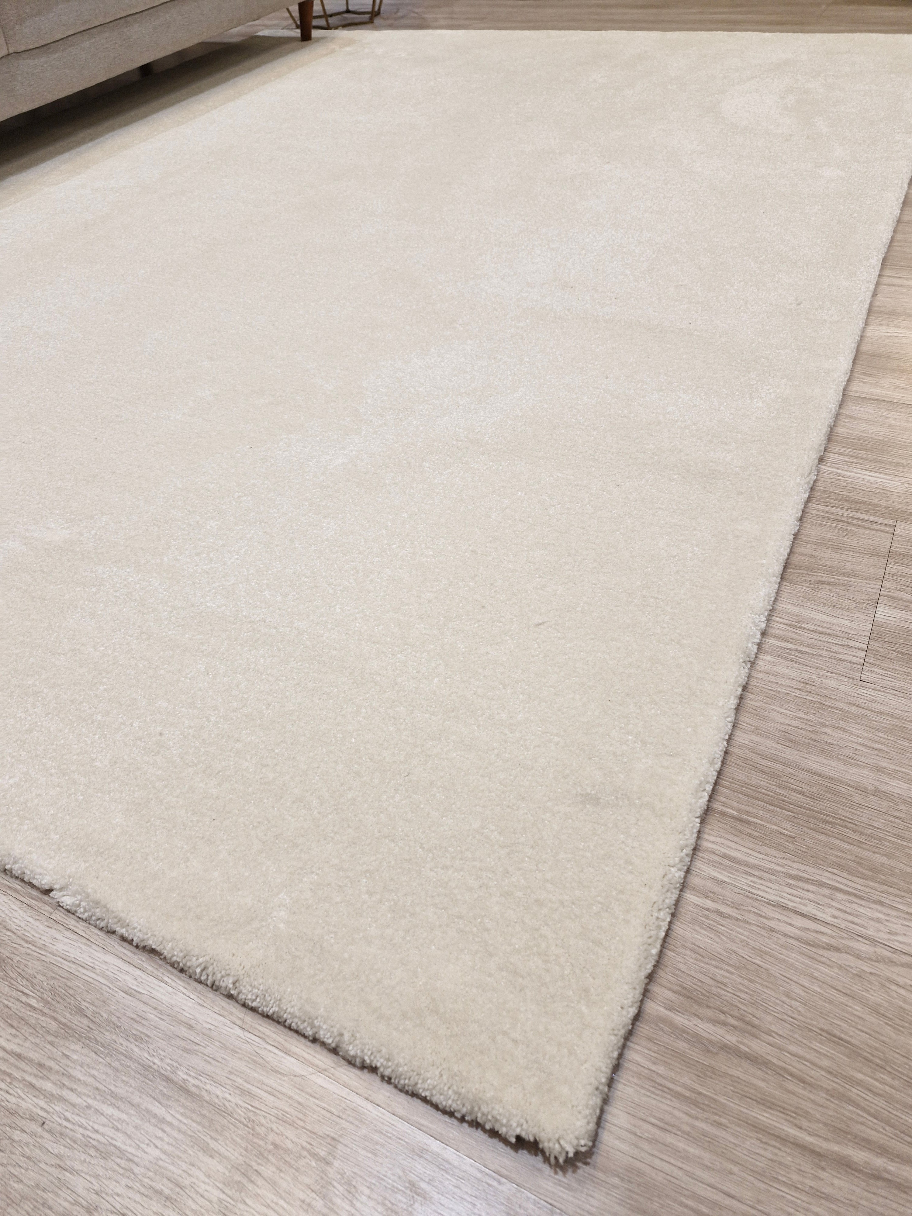 Tapete Off White Impermeável Casablan | Tapete Sob Medida