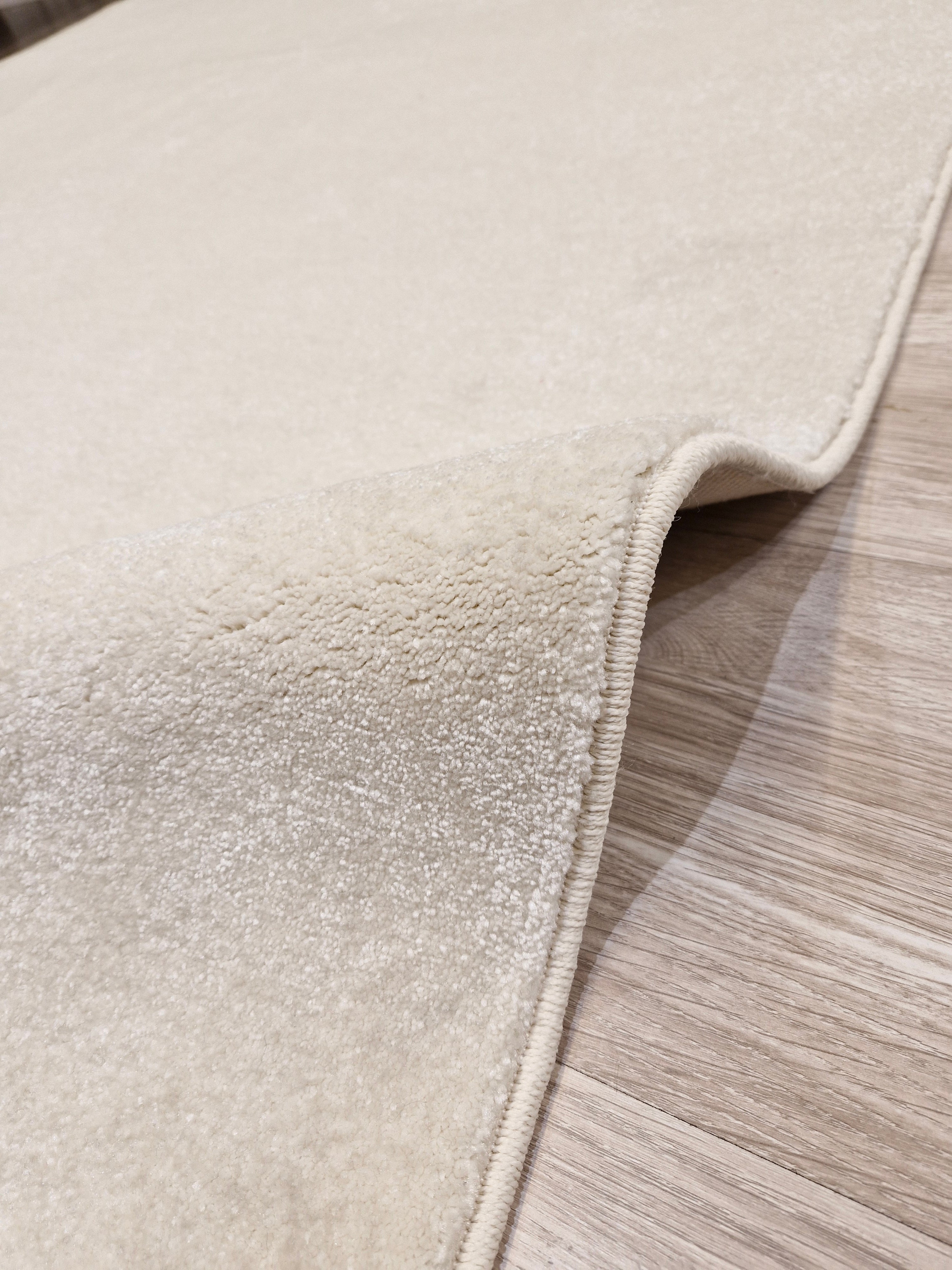 Tapete Bege Impermeável 150x180 | Peça Única