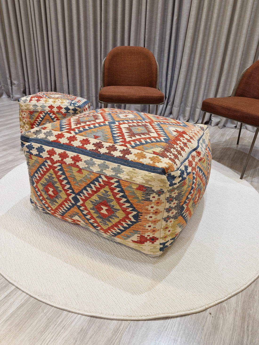 Puff Decorativo 77x77x40 Grande Estilo Kilim 1002 | Assento Decorativo