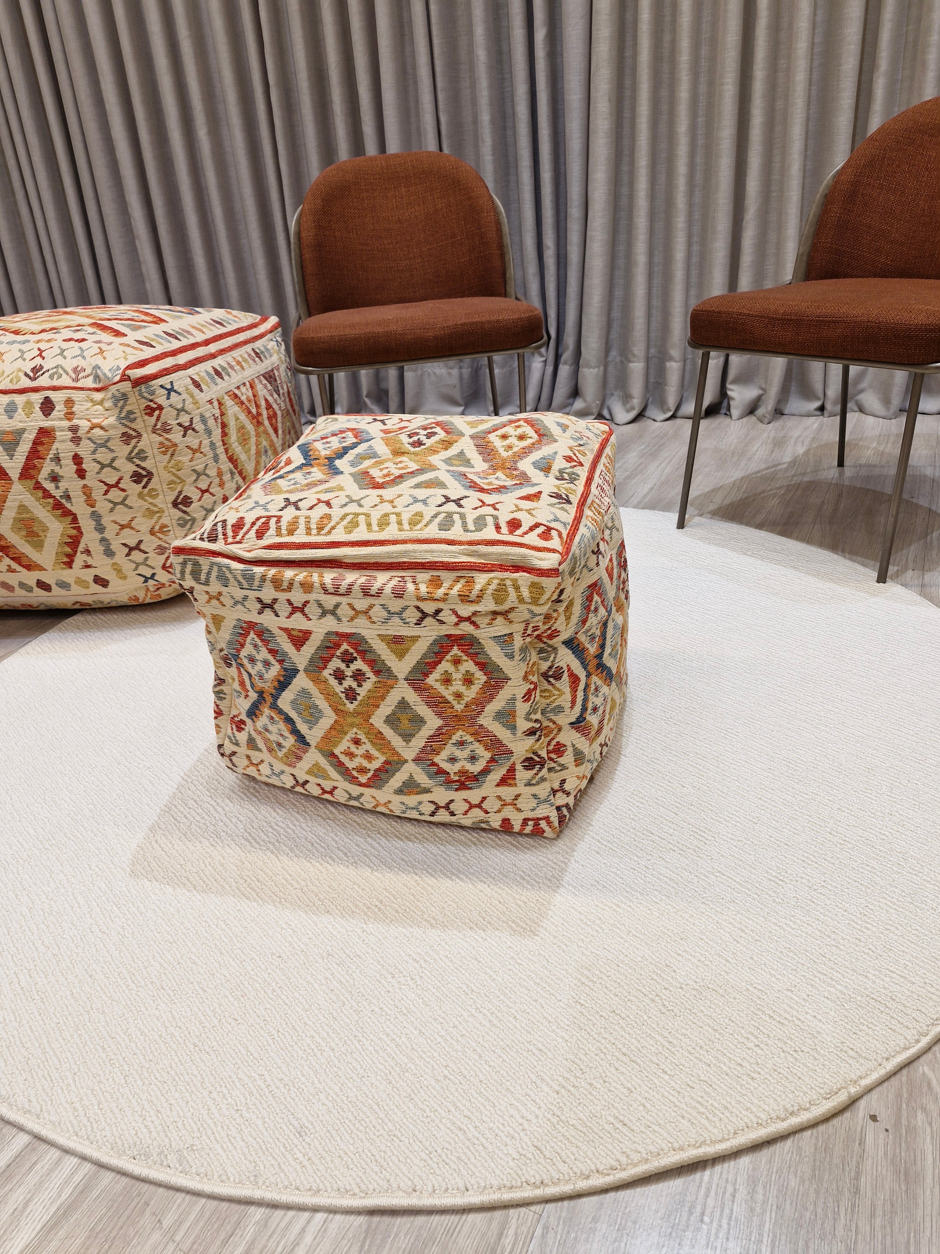 Puff Decorativo 47x47x40 Pequeno Estilo Kilim 1001 | Assento Decorativo