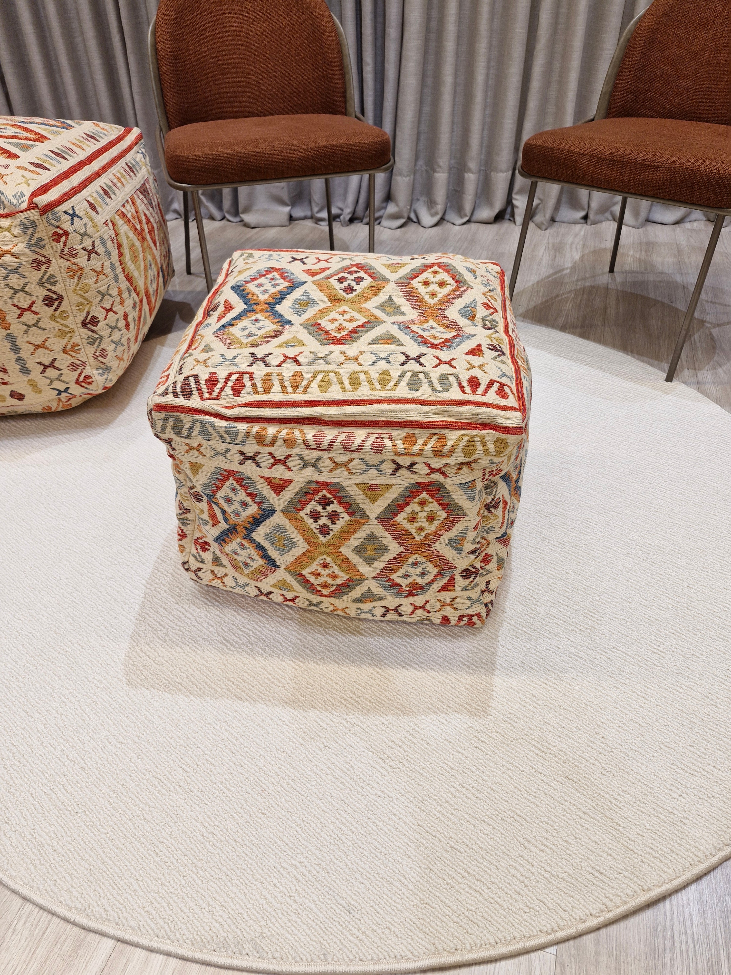 Puff Decorativo 47x47x40 Pequeno Estilo Kilim 1001 | Assento Decorativo
