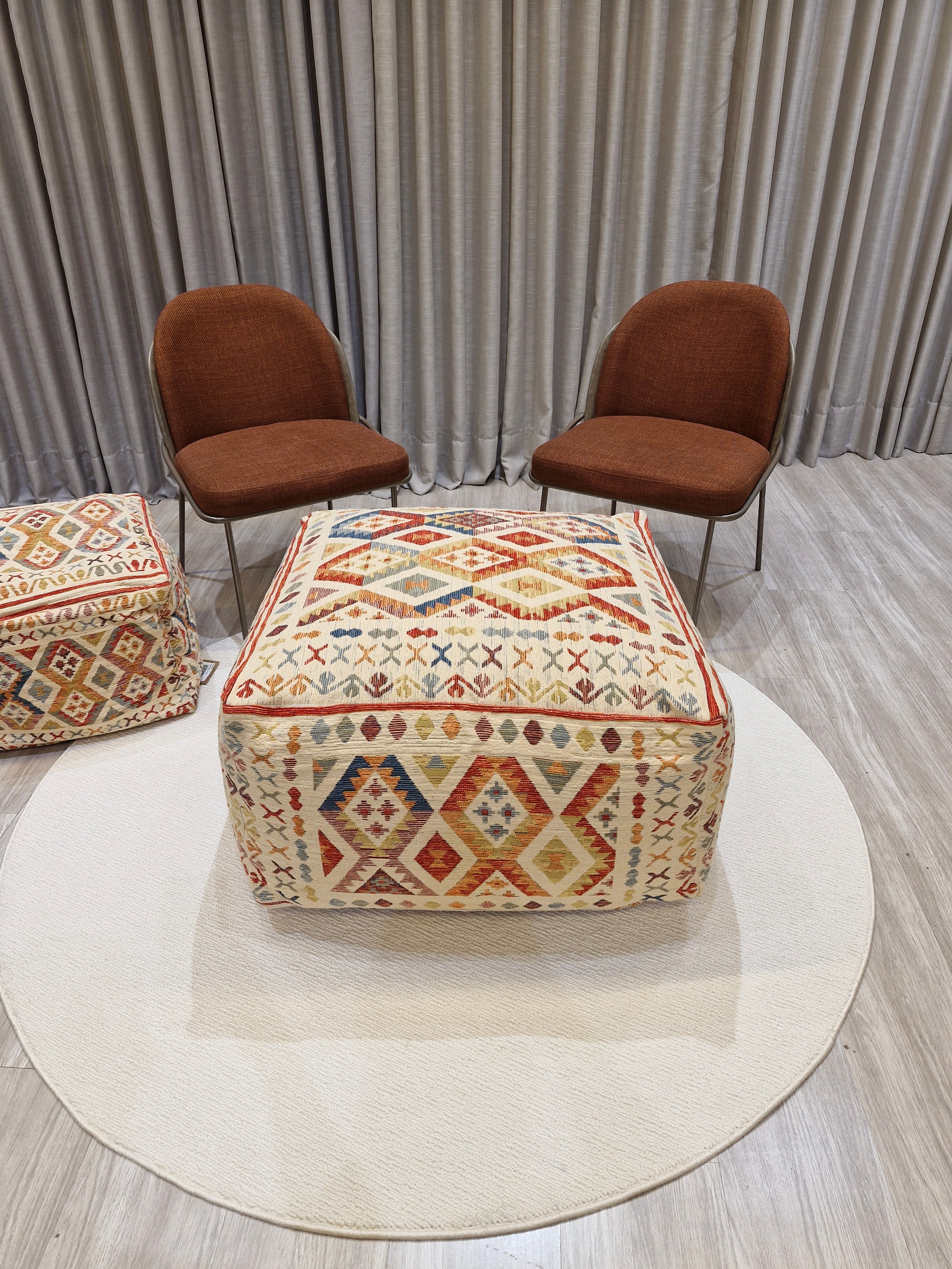 Puff Decorativo 77x77x40 Grande Estilo Kilim 1001 | Assento Decorativo
