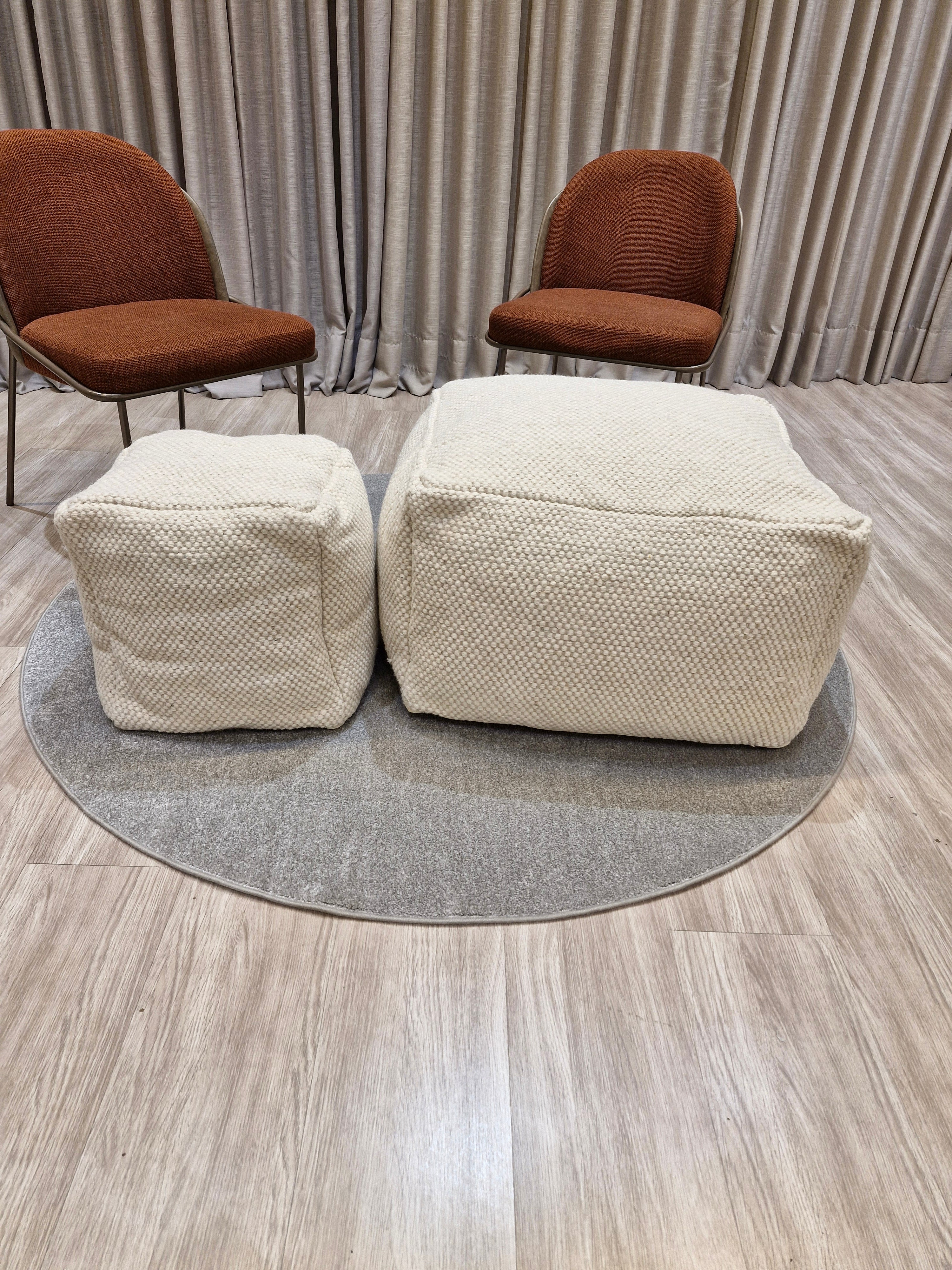 Puff Decorativo 40x40x40 Pequeno Bege | Assento Decorativo