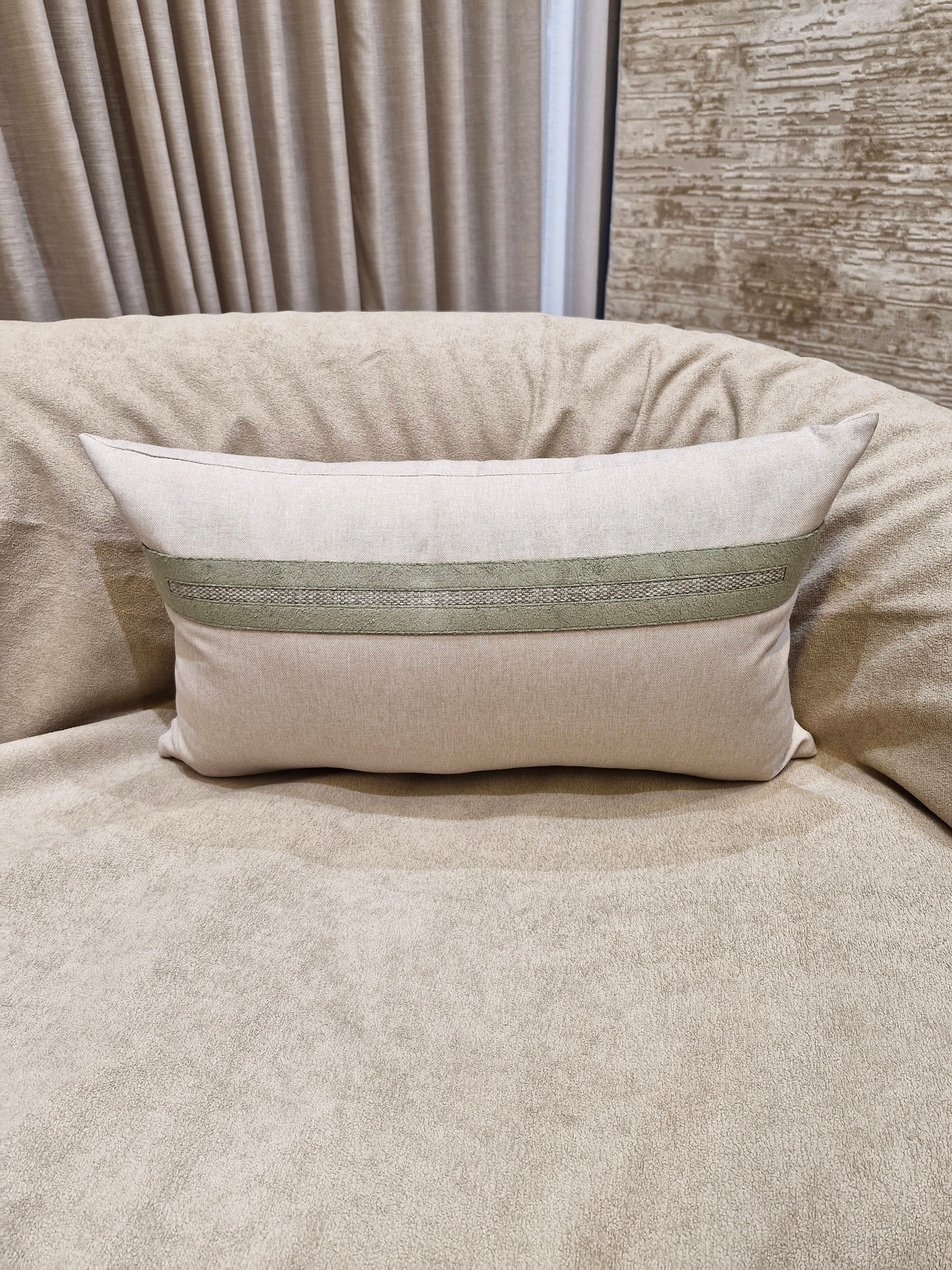 Almofada Boucler Verde Claro Decorativa 35cmX58cm