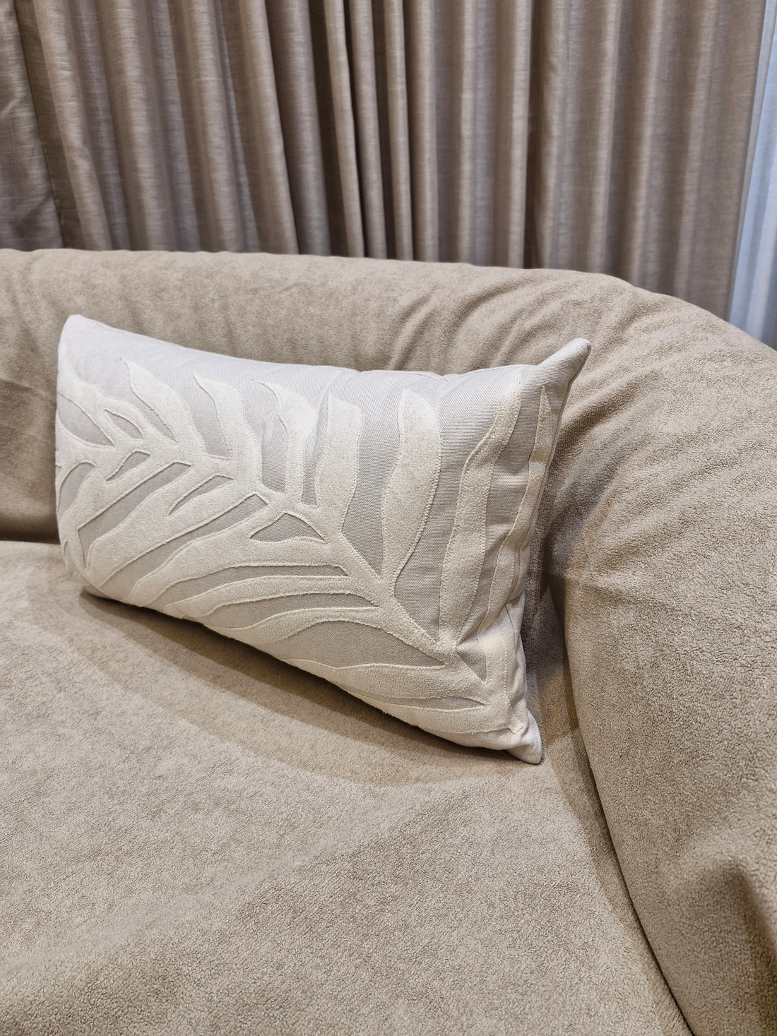 Almofada Pequena Linho Off Decorativa Lola04 35cmX58cm
