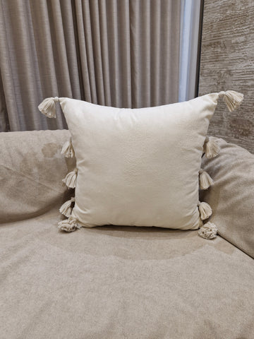 Almofada Decorativa com Detalhes nas Laterais  55cmX55cm