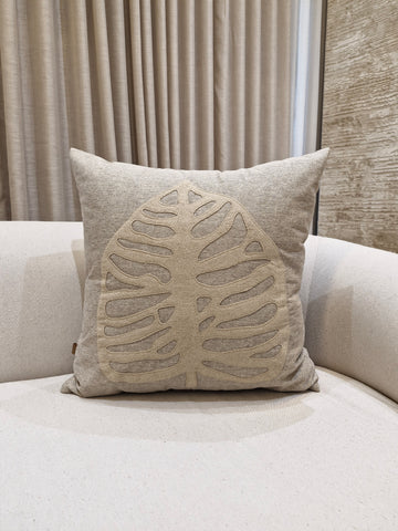 Almofada Decorativa em Detalhes Linho Bege 55cmX55cm