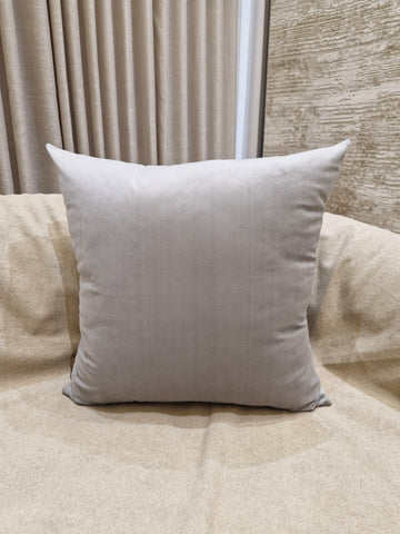 Almofada Lisa Veludo Cinza Claro 50cmX50cm