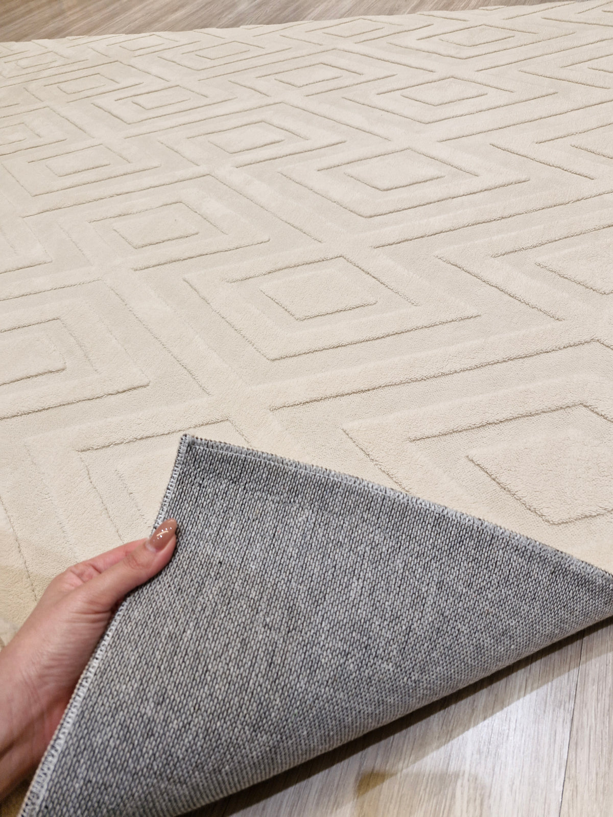 Tapete Comfort Light Beige Geométrico  – Design Geométrico