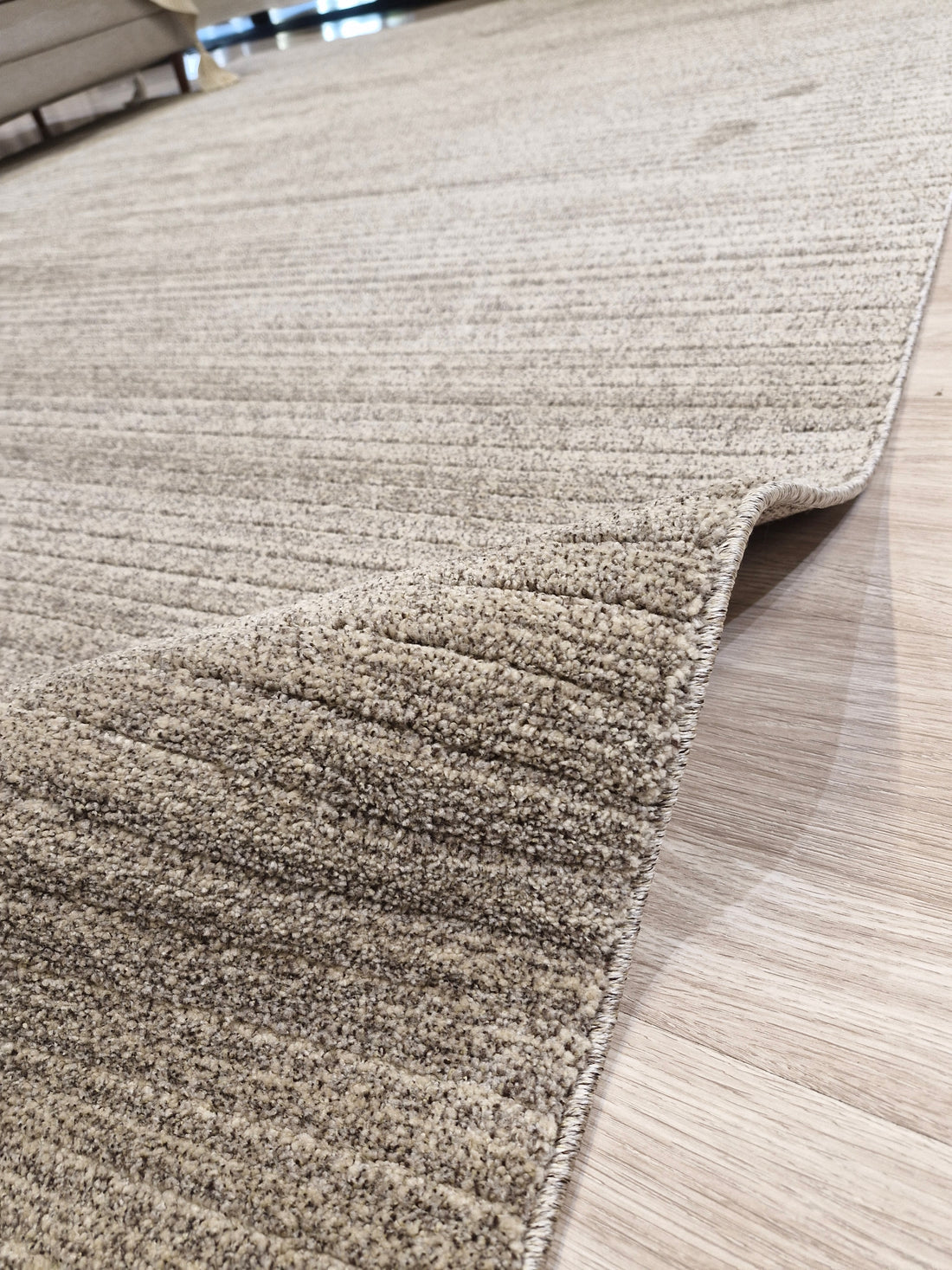 Tapete Turco Avant 48 Taupe Textura Suave – Design Clean