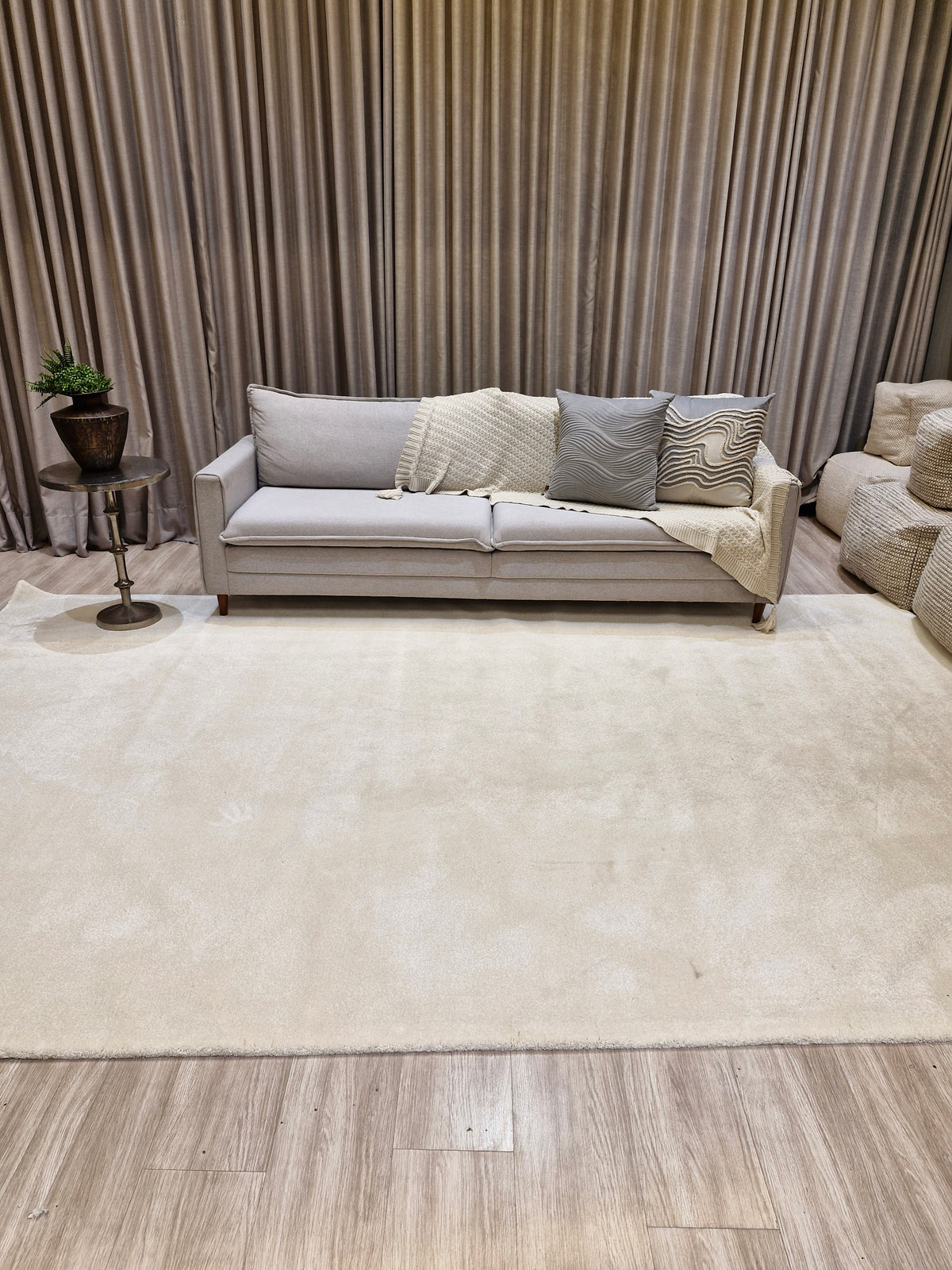 Tapete Off White Impermeável 245x390 | Peça Única e No Estado (PE50)