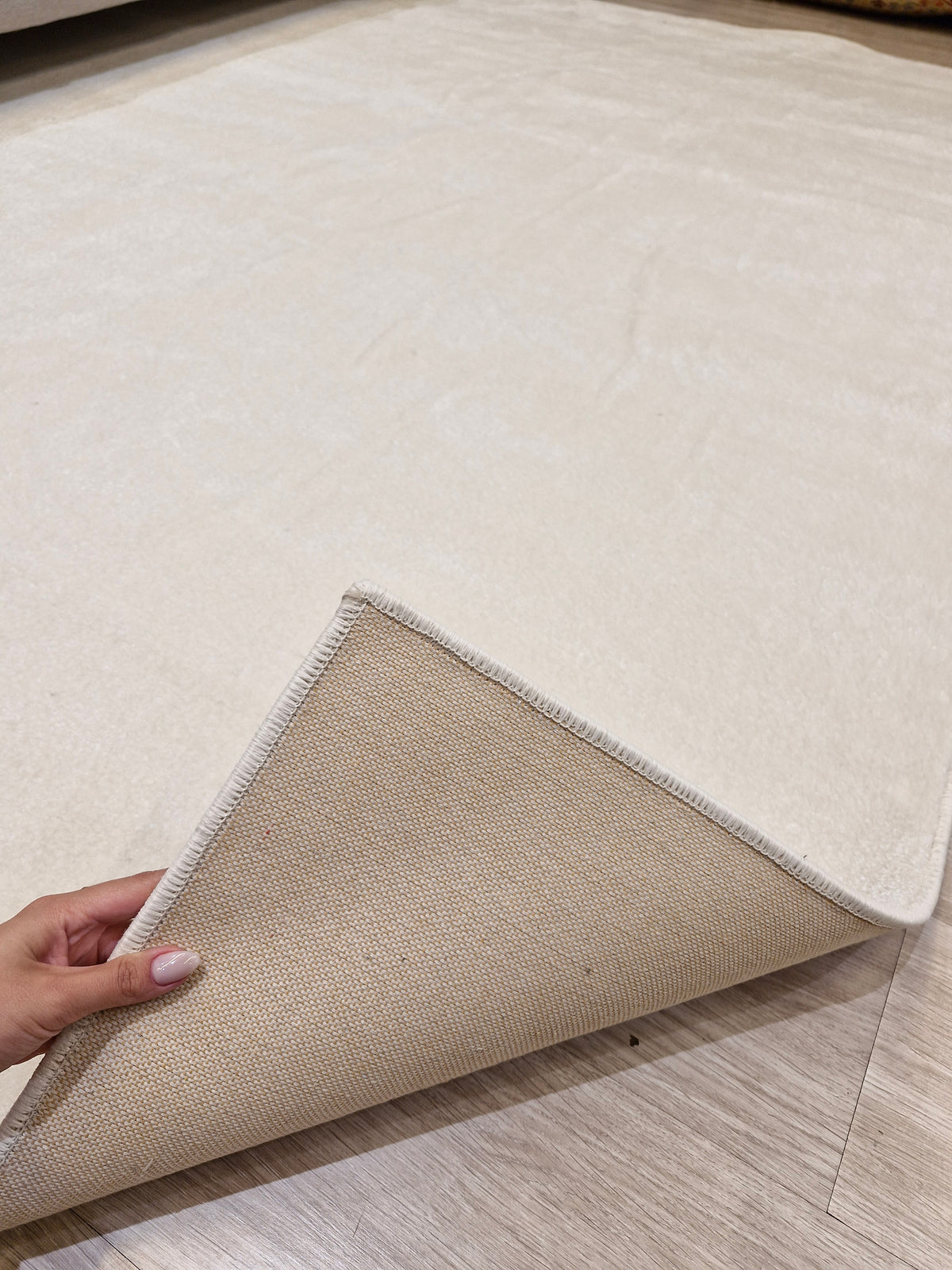 Tapete Off White Impermeável 210x280 | Peça Única e No Estado (PE51)