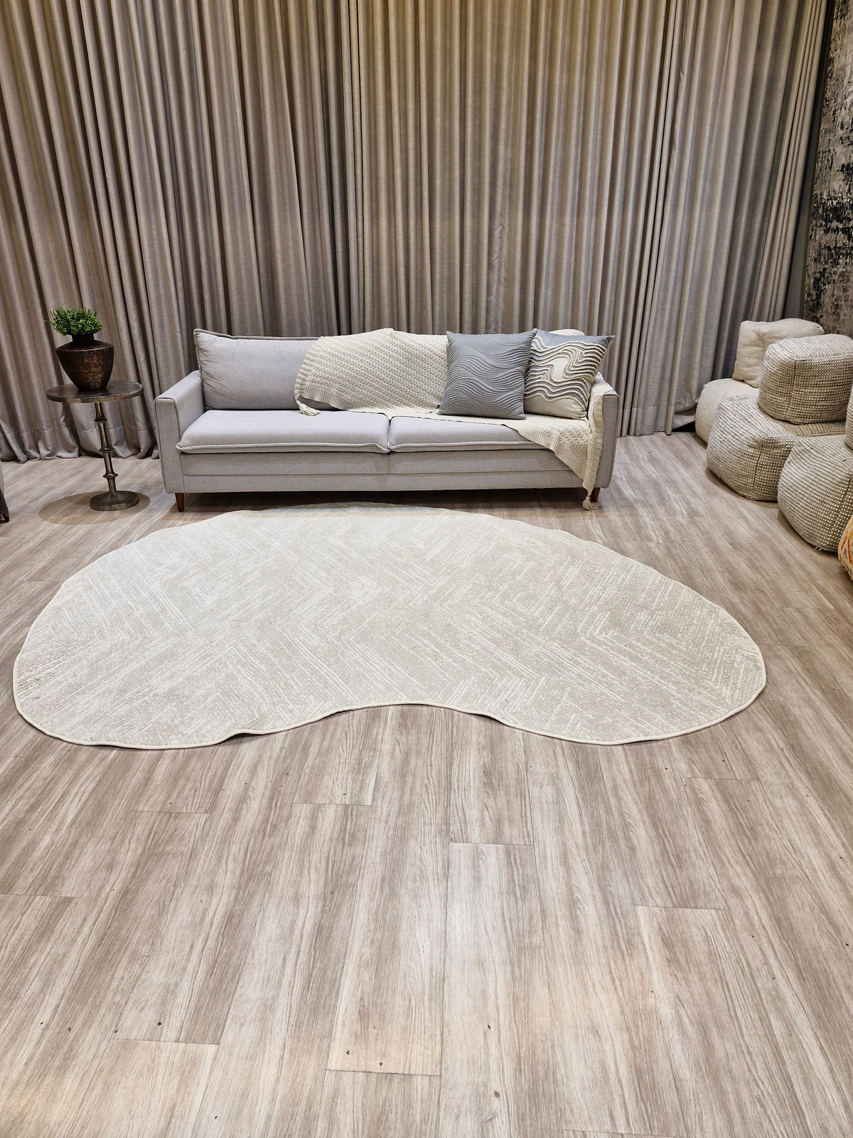 Tapete Orgânico Design Clean 220x275 | Peça Única e No Estado (PE56)