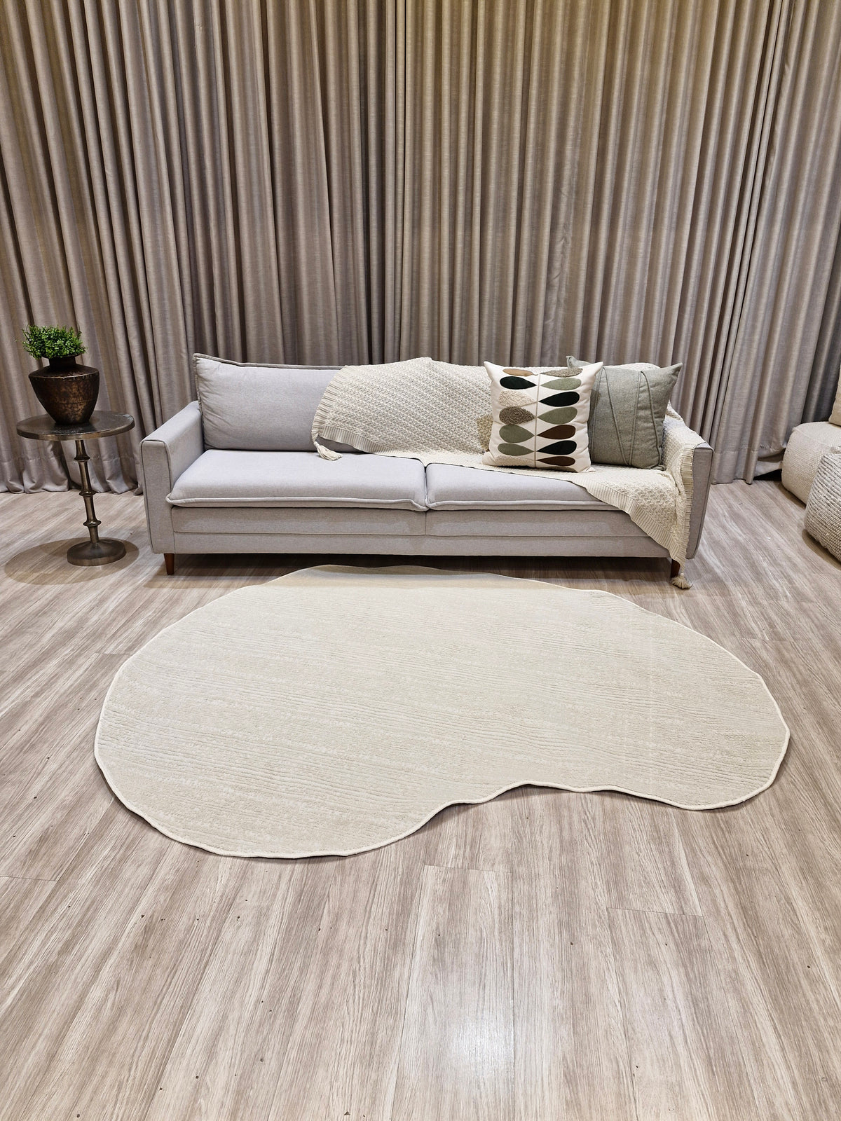 Tapete Orgânico Design Clean 180x220 | Peça Única e No Estado (PE57)