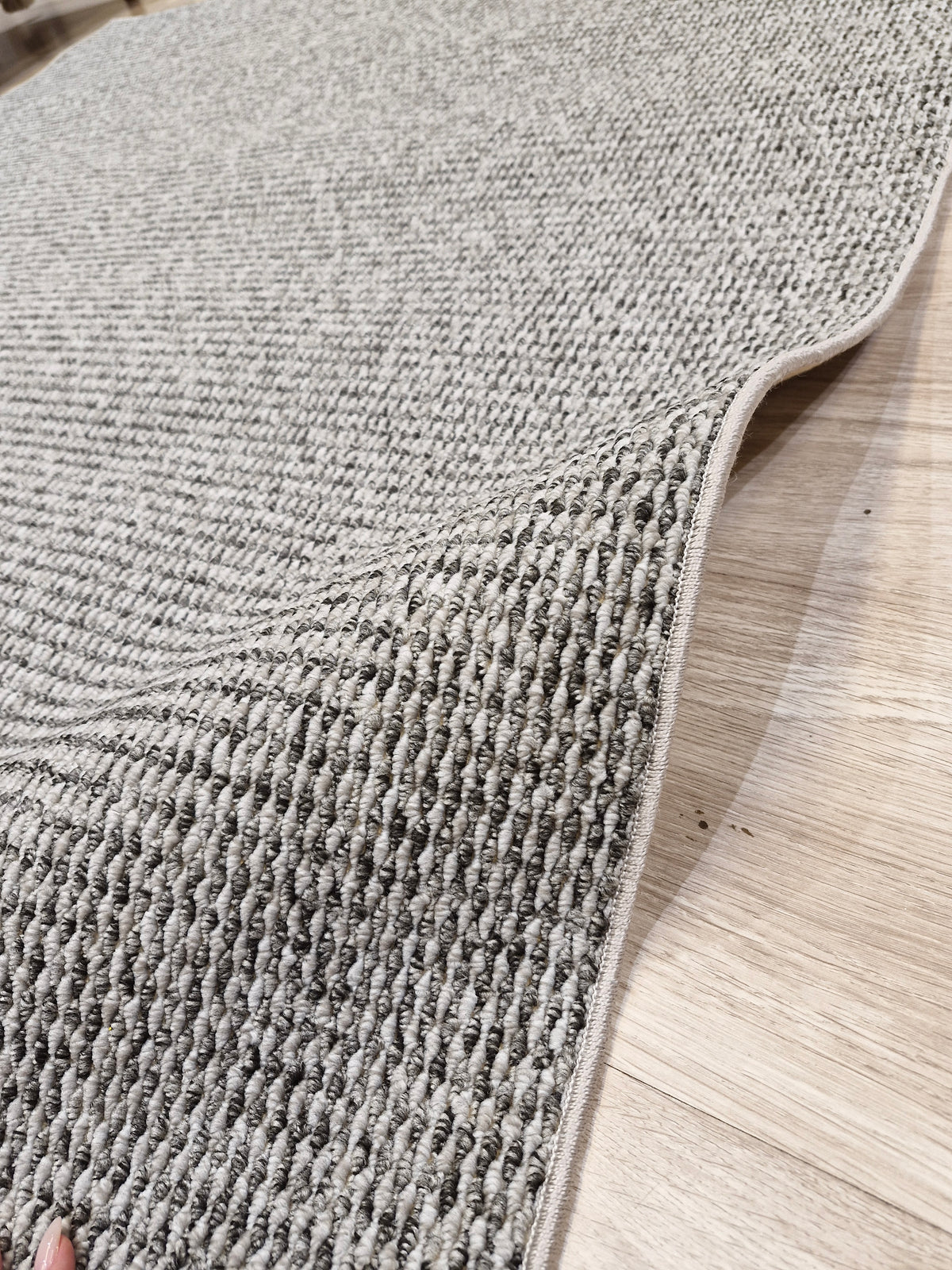 Tapete Bouclê Prata 160x170 | Peça Única (PU72)