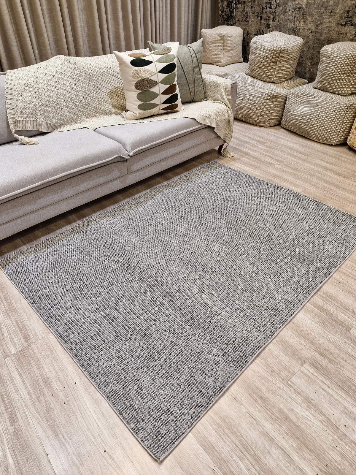 Tapete Bouclê Prata 140x190 | Peça Única (PU73)