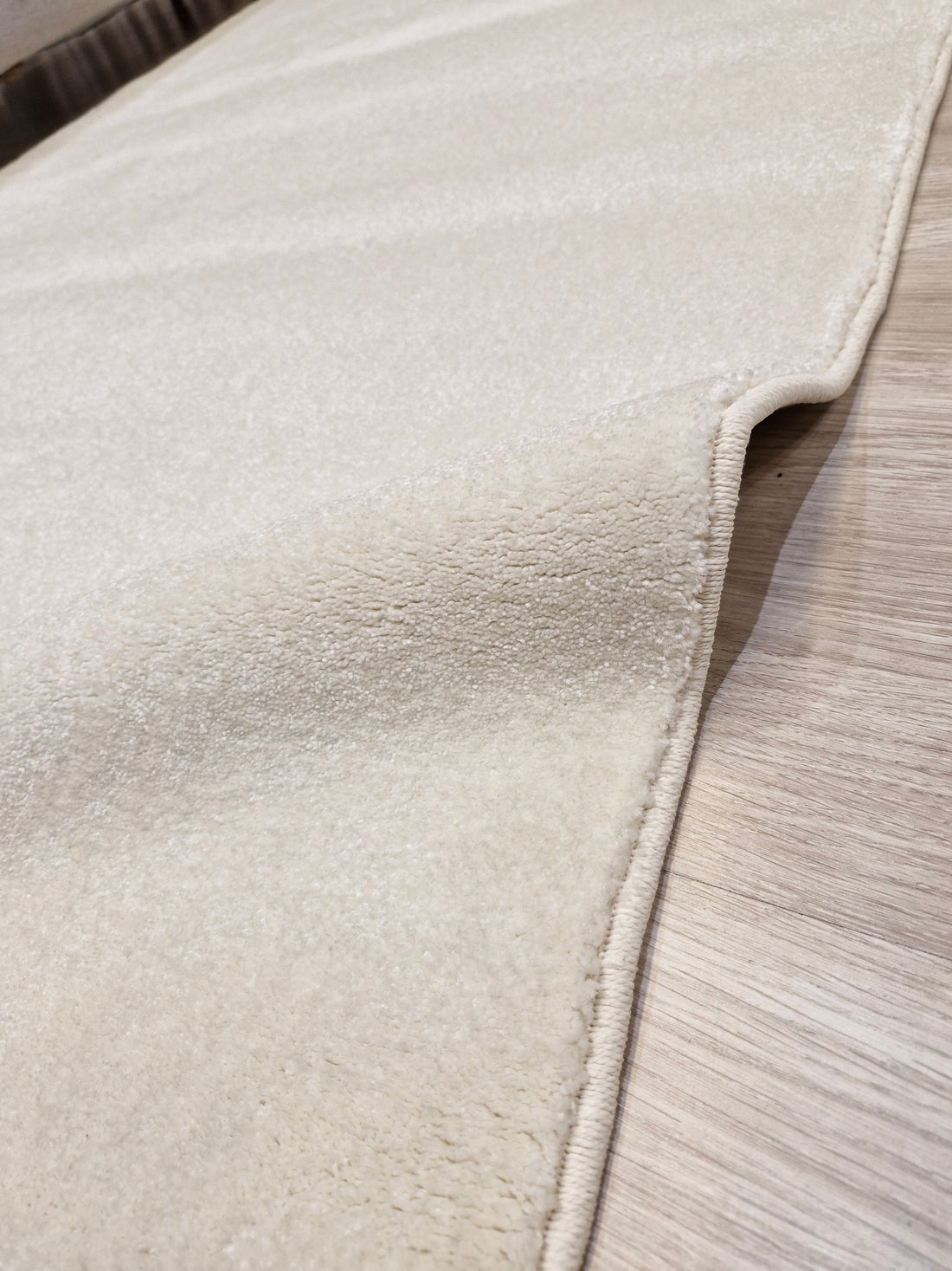 Tapete Impermeável Off White 130x250 | Peça Única (PU77)