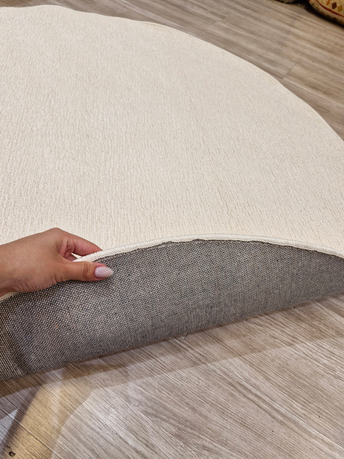 Tapete Redondo Impermeável 145x145 | Peça Única (PU89)