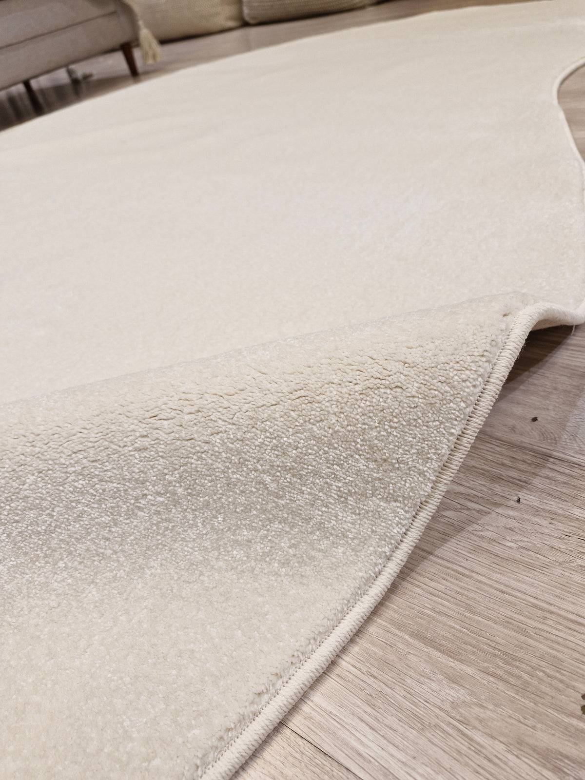 Tapete Orgânico Off Impermeável 185x250 | Peça Única e No Estado (PE70)