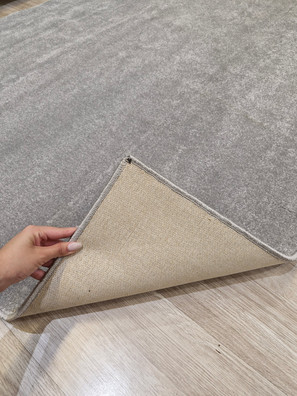 Tapete Impermeável Grey 185x245 | Peça Única (PU104)
