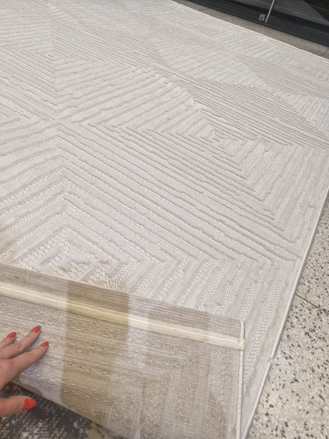 Geometric Rustic Off White 3x4